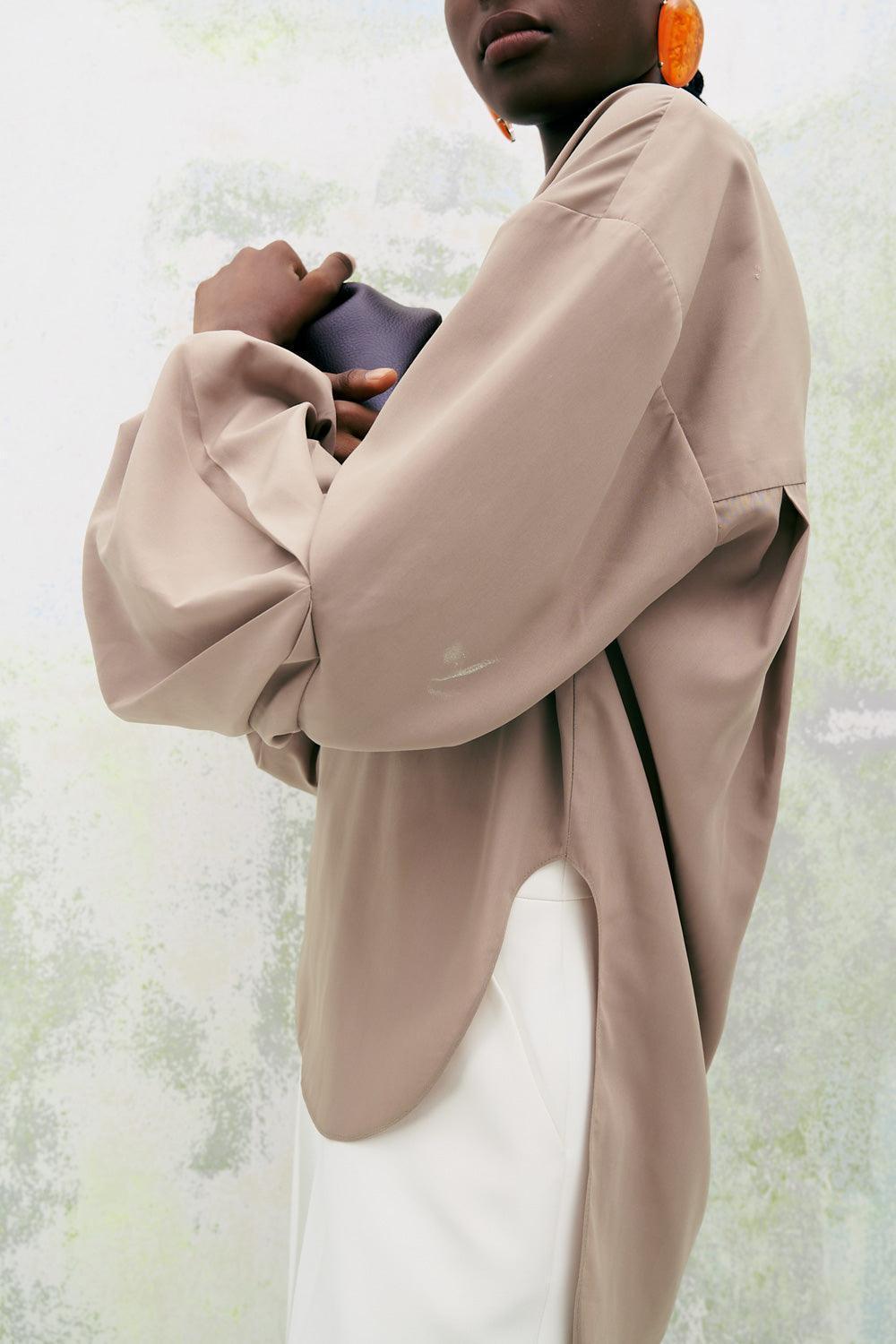 Chamomile Straight Collared Neck Poplin High-low Shirt - MEAN BLVD