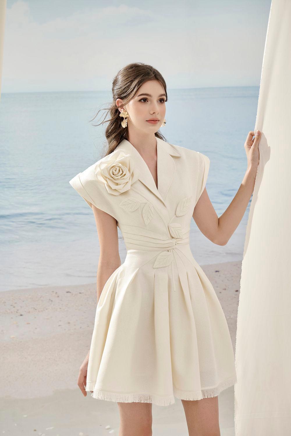 Women's Charlotte Floral Flower Applique Tweed Mini Dress S/M/L Cream Mean Blvd Customize / Cream