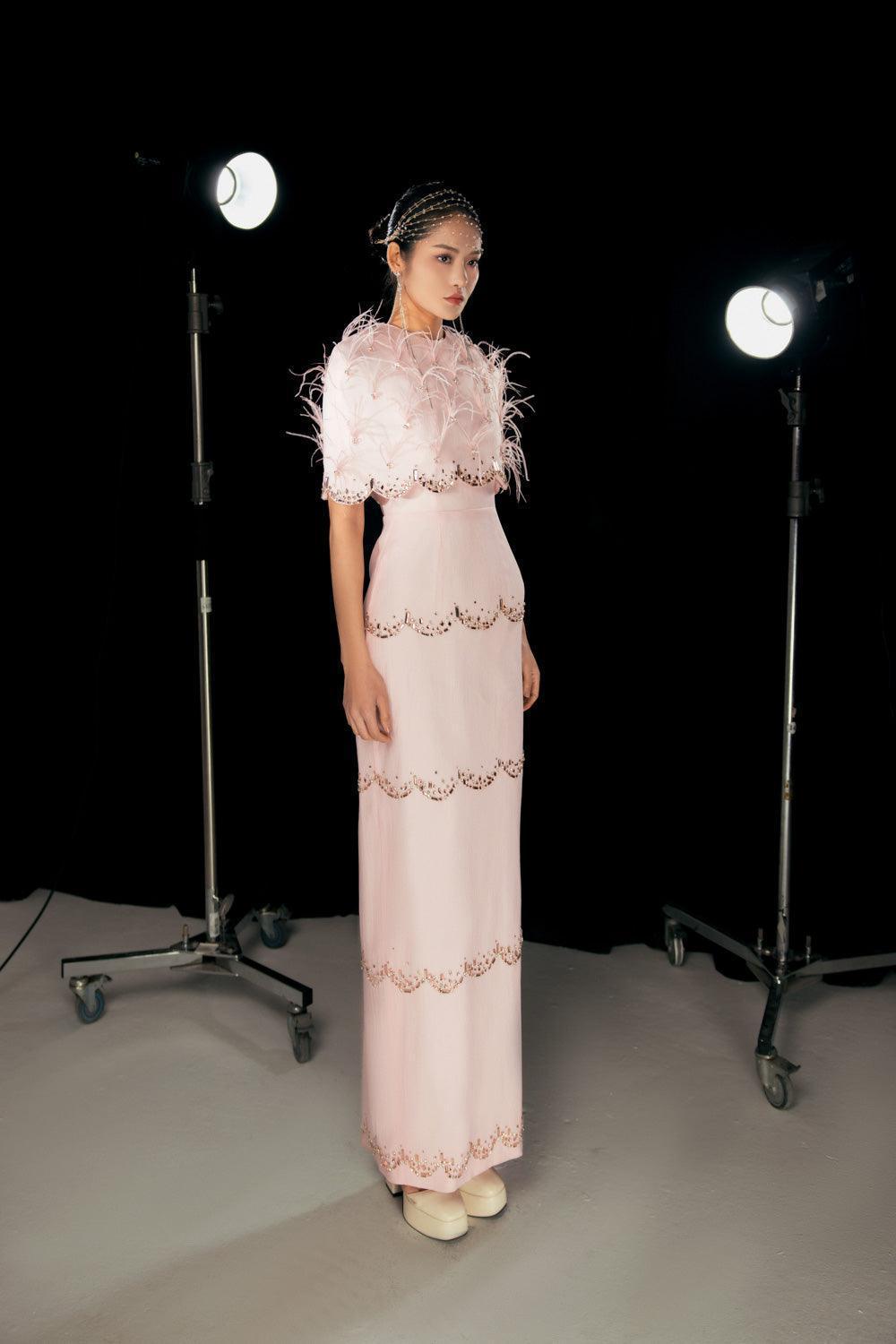 Chaya Sheath Round Neck Mesh Taffeta Floor Length Dress - MEAN BLVD