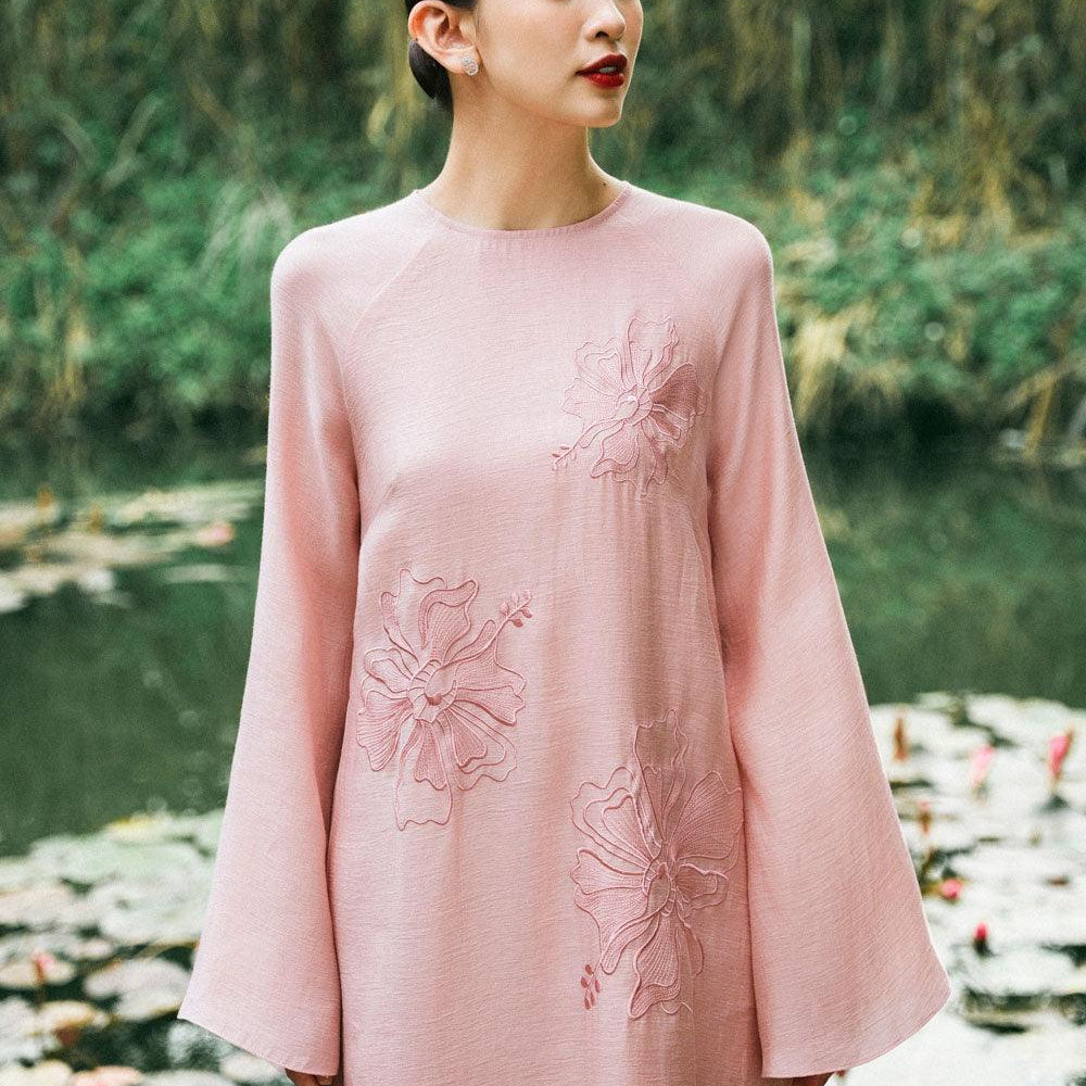 Chi Straight Round Neck Floss Silk Calf Length Ao Dai - MEAN BLVD
