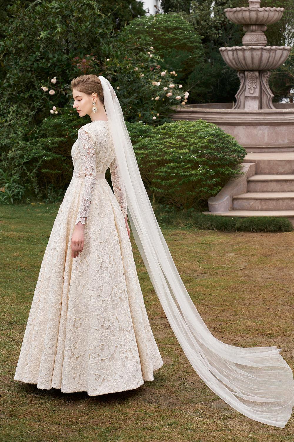 Cisneros Ball Gown Round Neck Silk Lace Floor Length Dress - MEAN BLVD