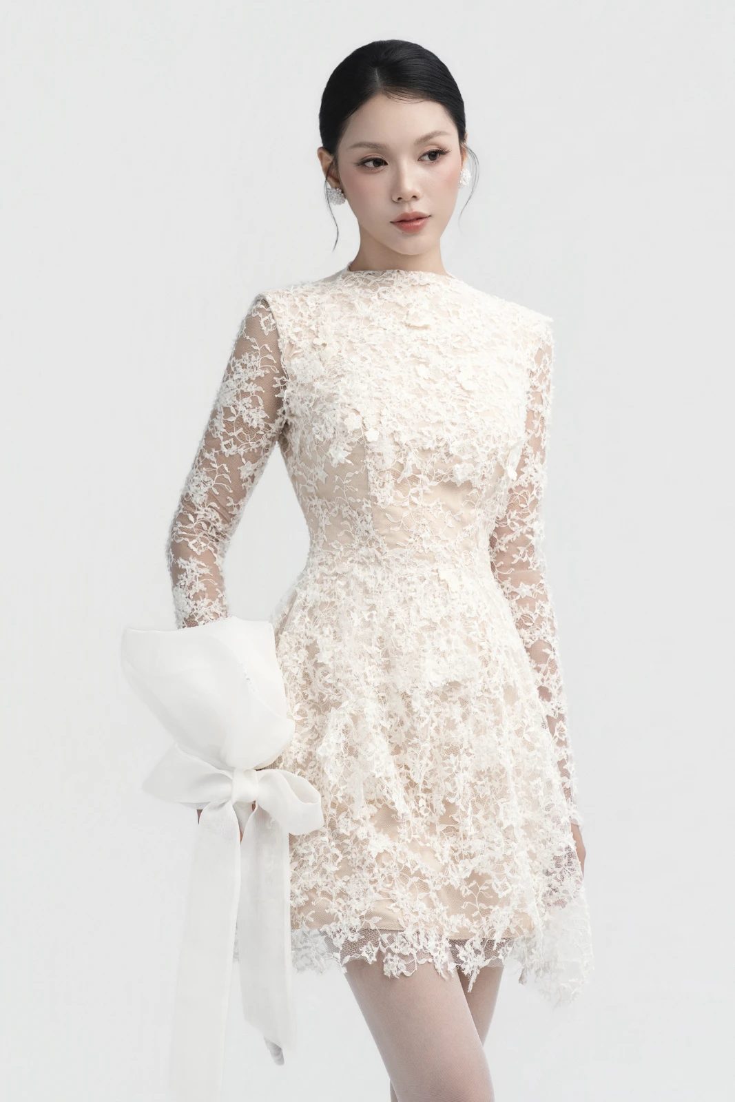 Clara Floral Lace Mini Dress - MEAN BLVD