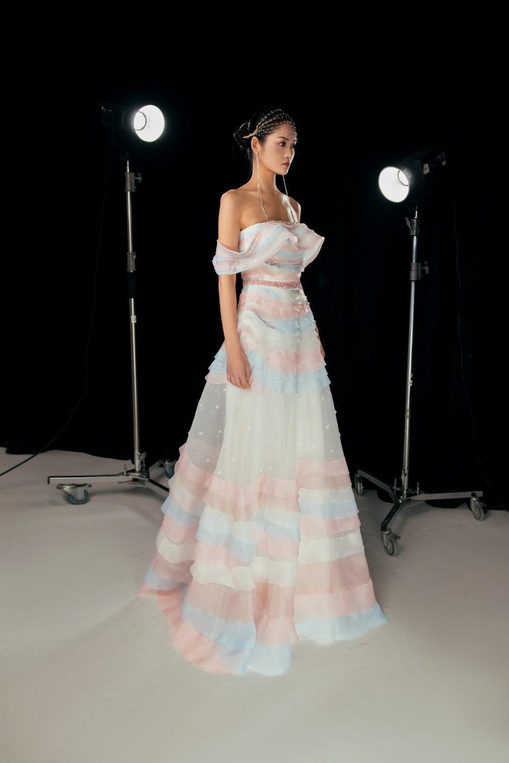 Women's Dallasy Fit and Flare Off-Shoulder Organza Floor Length Dress XS/S/M/L/XL Ombre MEAN BLVD Ombre / S Women's Dallasy Fit and Flare Off-Shoulder Organza Floor Length Dress XS/S/M/L/XL Ombre MEAN BLVD Ombre / S