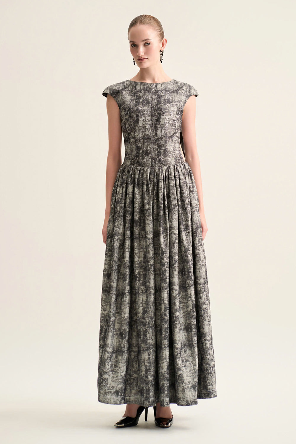 Daria Gathered Cap Sleeved Cotton Jacquard Ankle Length Dress