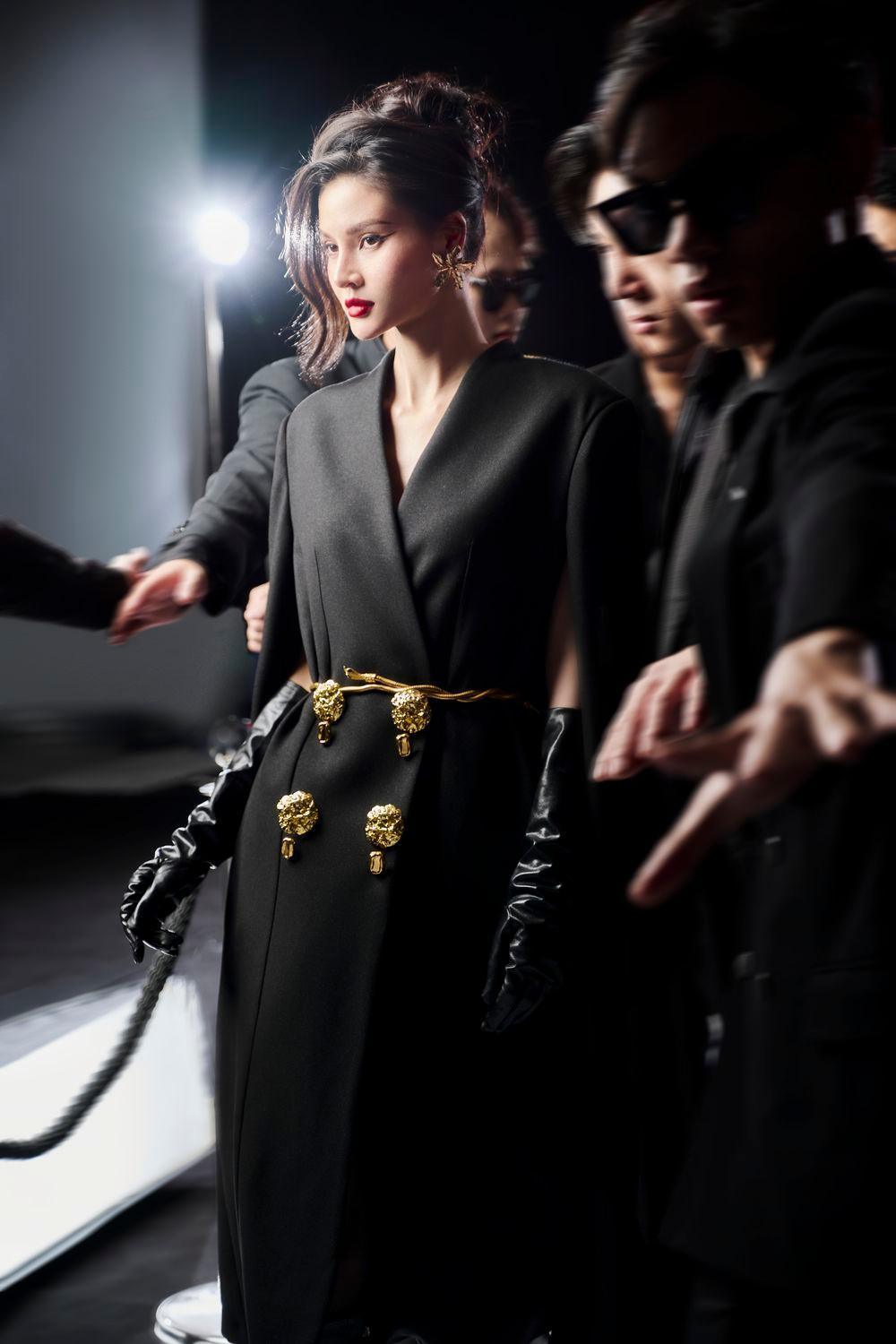 Dencos Wrap V-Neck Cotton Midi Dress - MEAN BLVD