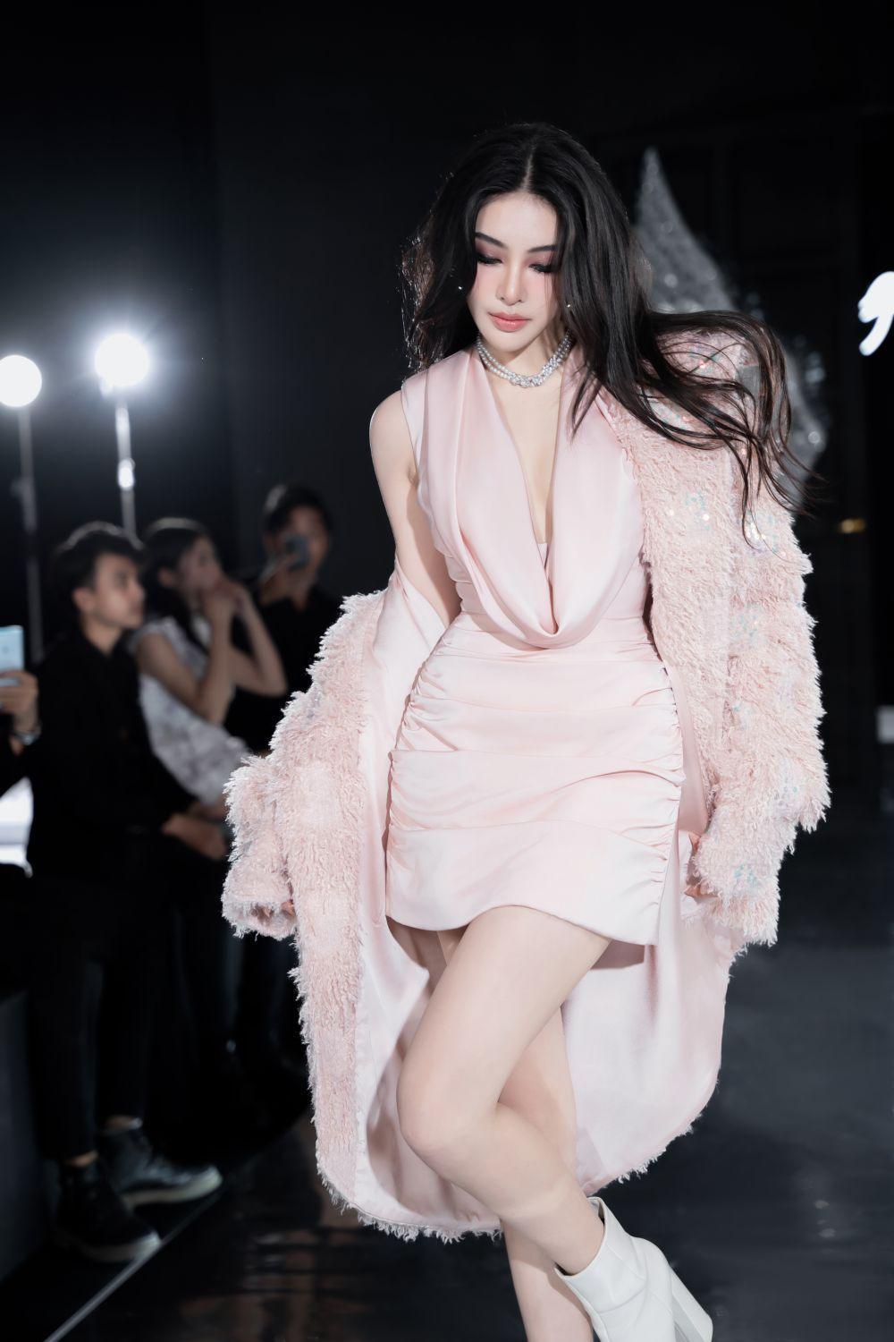 Dera Hourglass Cowl Neck Polyester Mini Dress - MEAN BLVD