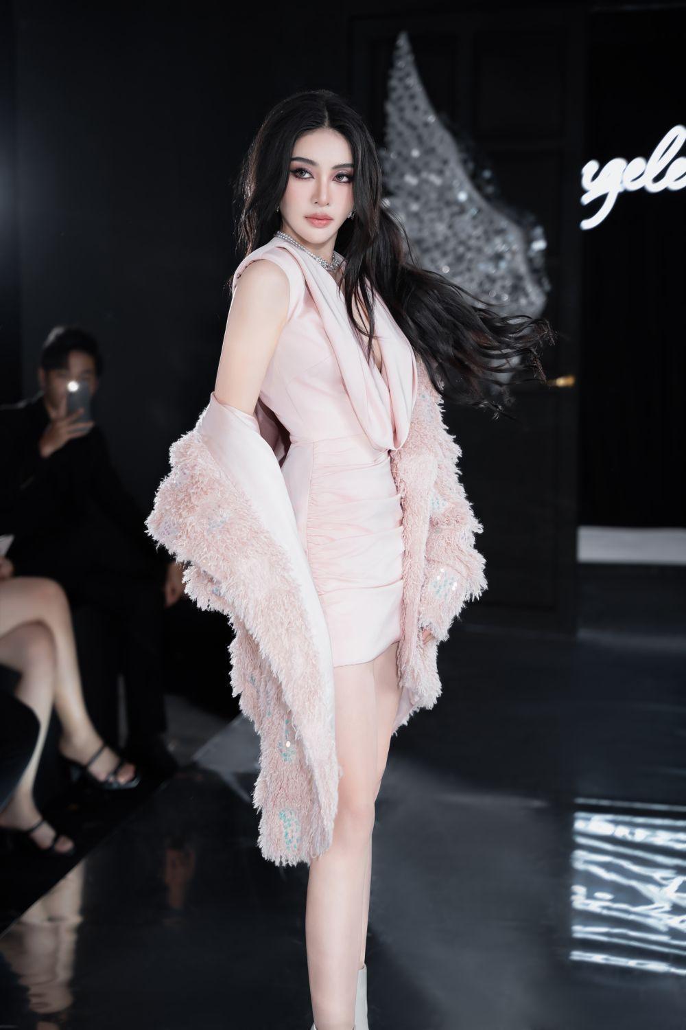 Dera Hourglass Cowl Neck Polyester Mini Dress - MEAN BLVD