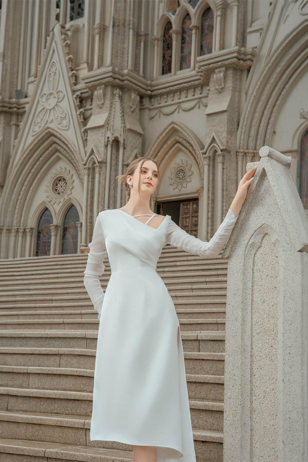 Women's Dhotra Asymmetric Side Slit Chanel Midi Dress S/M/L White