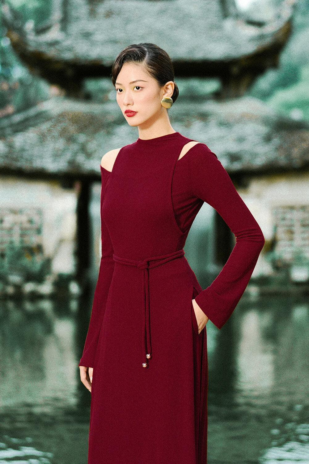 Diep Sheath Cold Shoulder Sleeved Wool Calf Length Ao Dai - MEAN BLVD