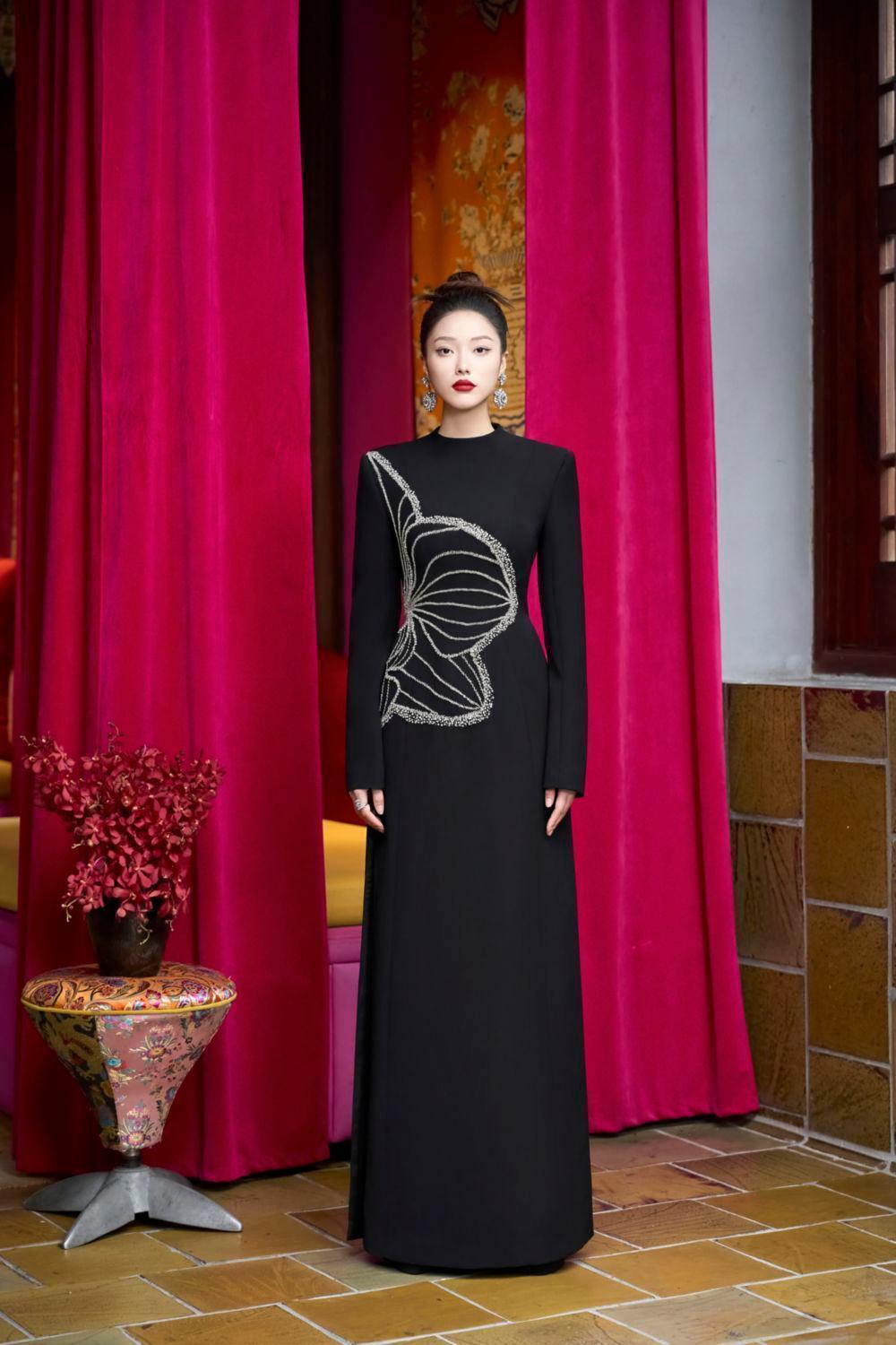 Distnx A-line Back Zipper Velvet Satin Floor Length Ao Dai - MEAN BLVD