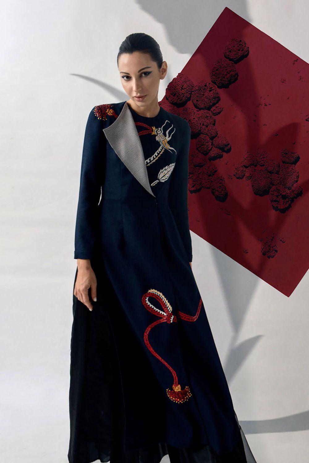 Dragon Sheath Round Neck Hopsacking Calf Length Ao Dai - MEAN BLVD