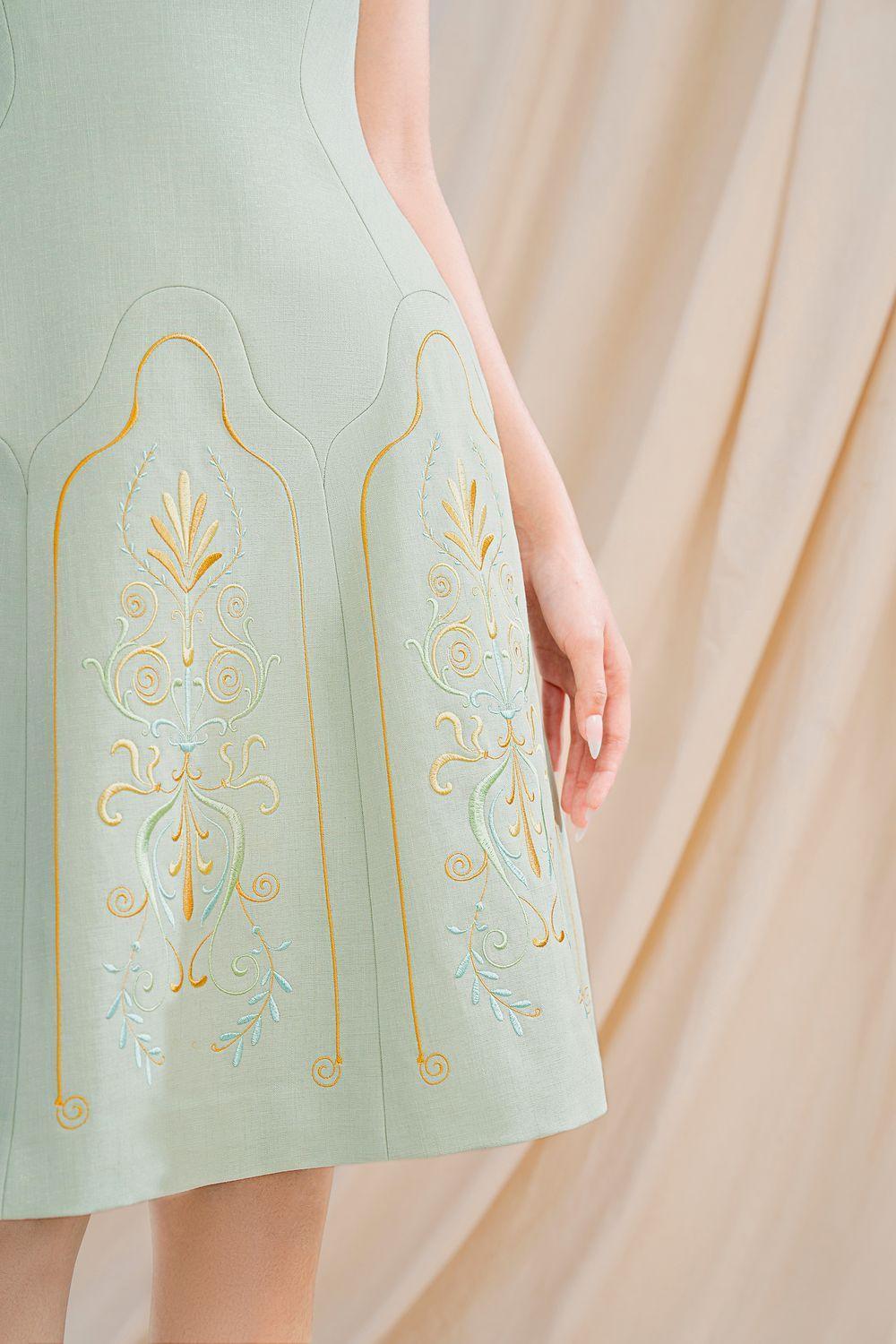 Women's Elizabeth A-line Embroidered Polycotton Knee-length Dress S/M/L Light Green/Beige MEAN BLVD M / Light Green Women's Elizabeth A-line Embroidered Polycotton Knee-length Dress S/M/L Light Green/Beige MEAN BLVD M / Light Green