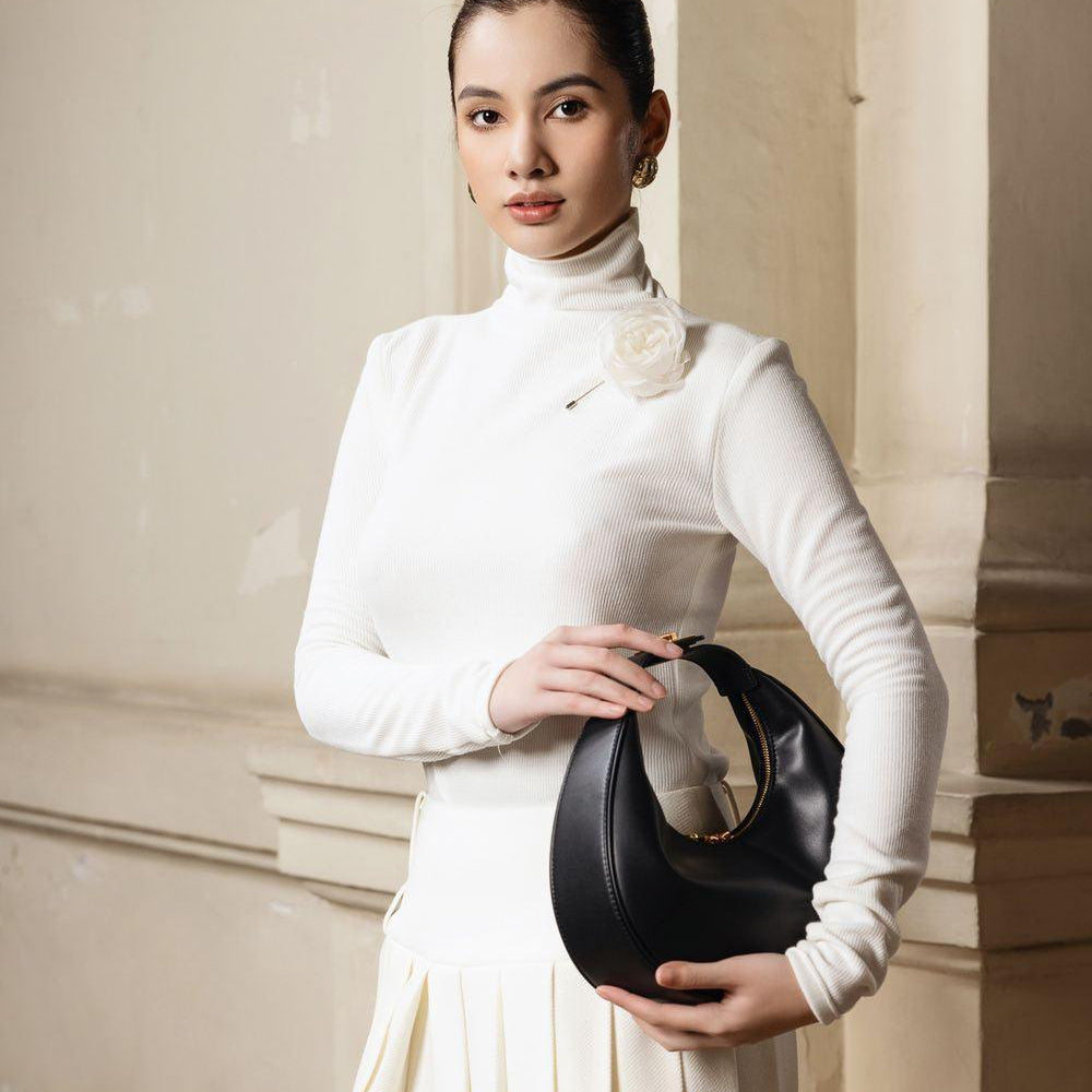 Eloise Bodycon Turtle Neck Knit Top - MEAN BLVD