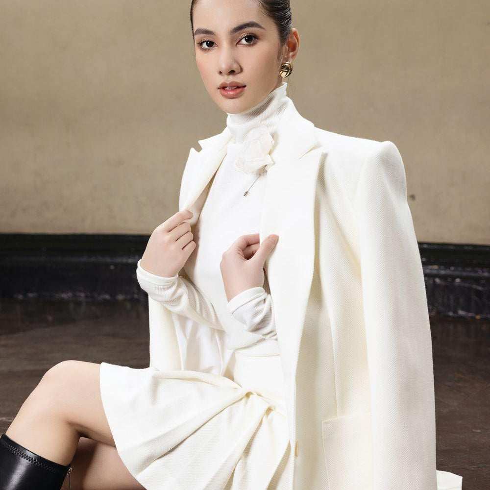 Eloise Straight Notch Lapel Wool Blazer - MEAN BLVD