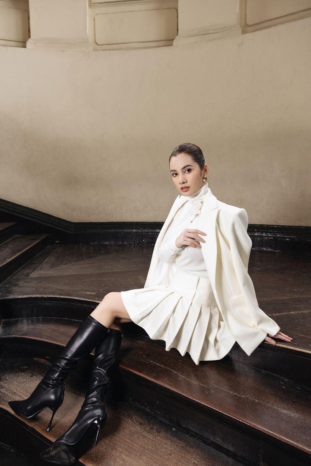 Eloise Straight Notch Lapel Wool Blazer - MEAN BLVD