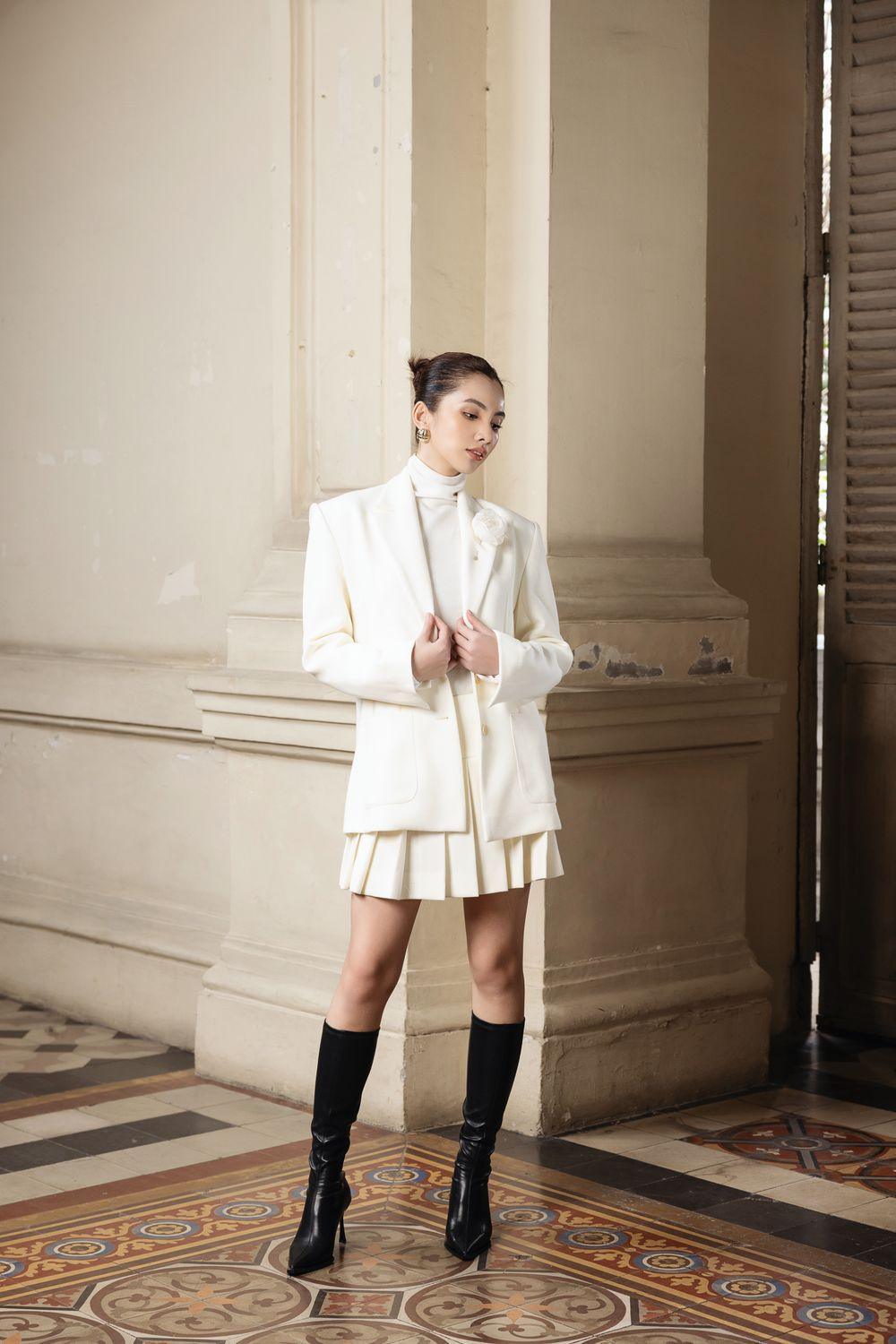 Eloise Straight Notch Lapel Wool Blazer - MEAN BLVD