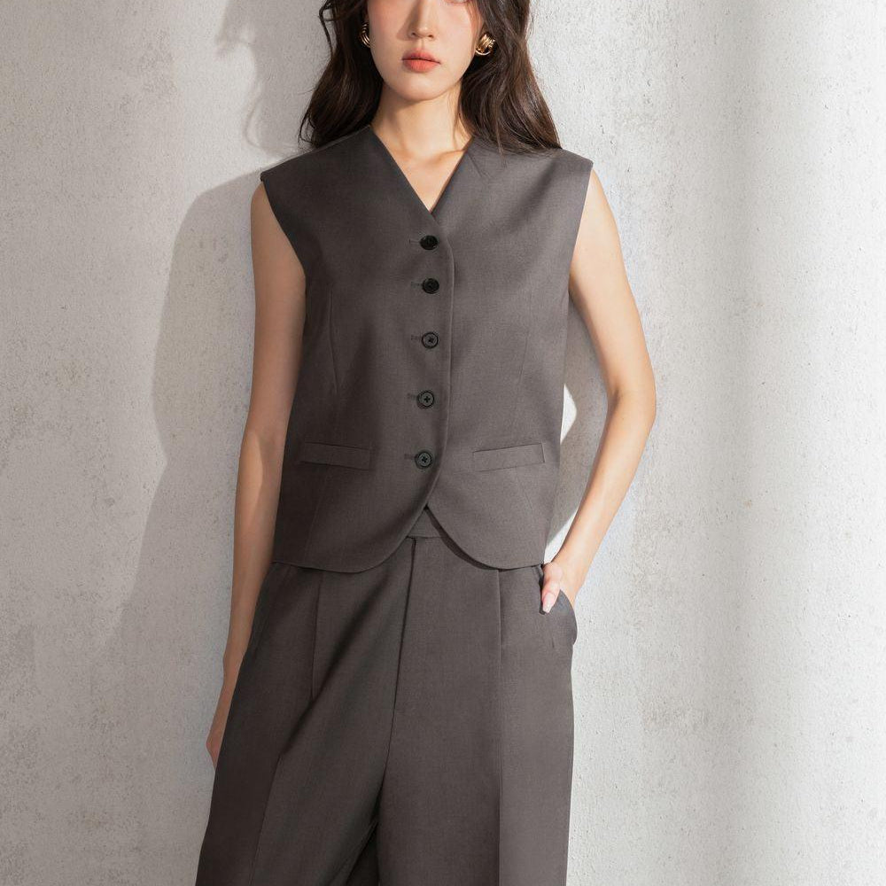 Ensley Straight Welt Pocket Polycotton Vest - MEAN BLVD