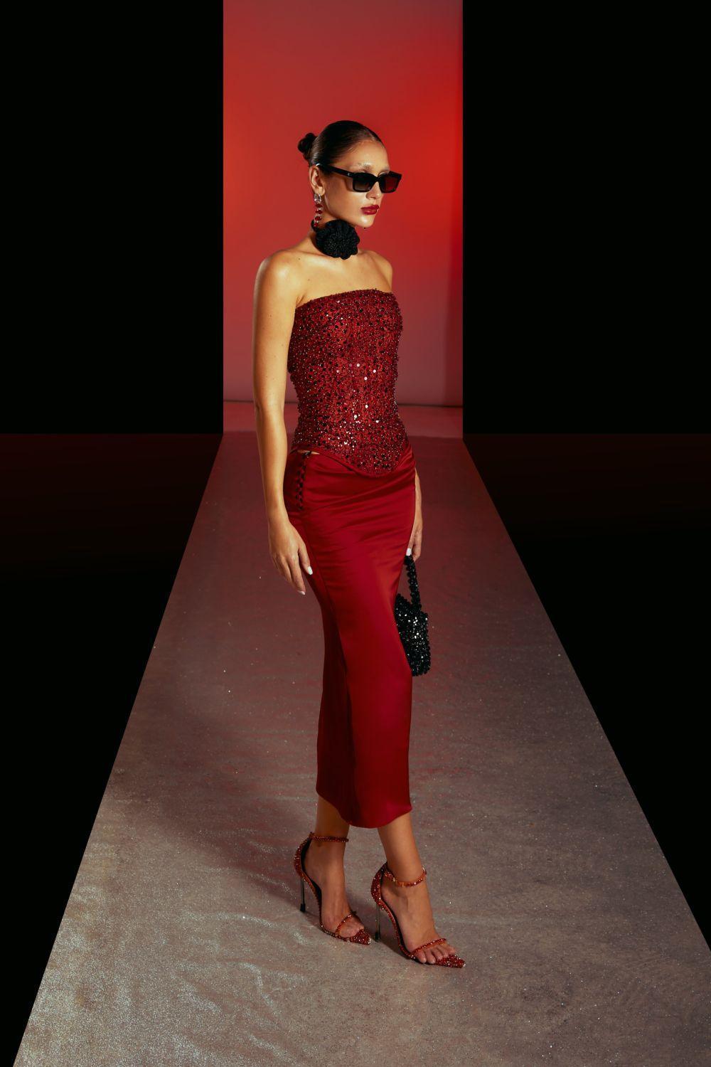 Evangeline Strapless Straight Across Neck Mesh Sequin Top - MEAN BLVD