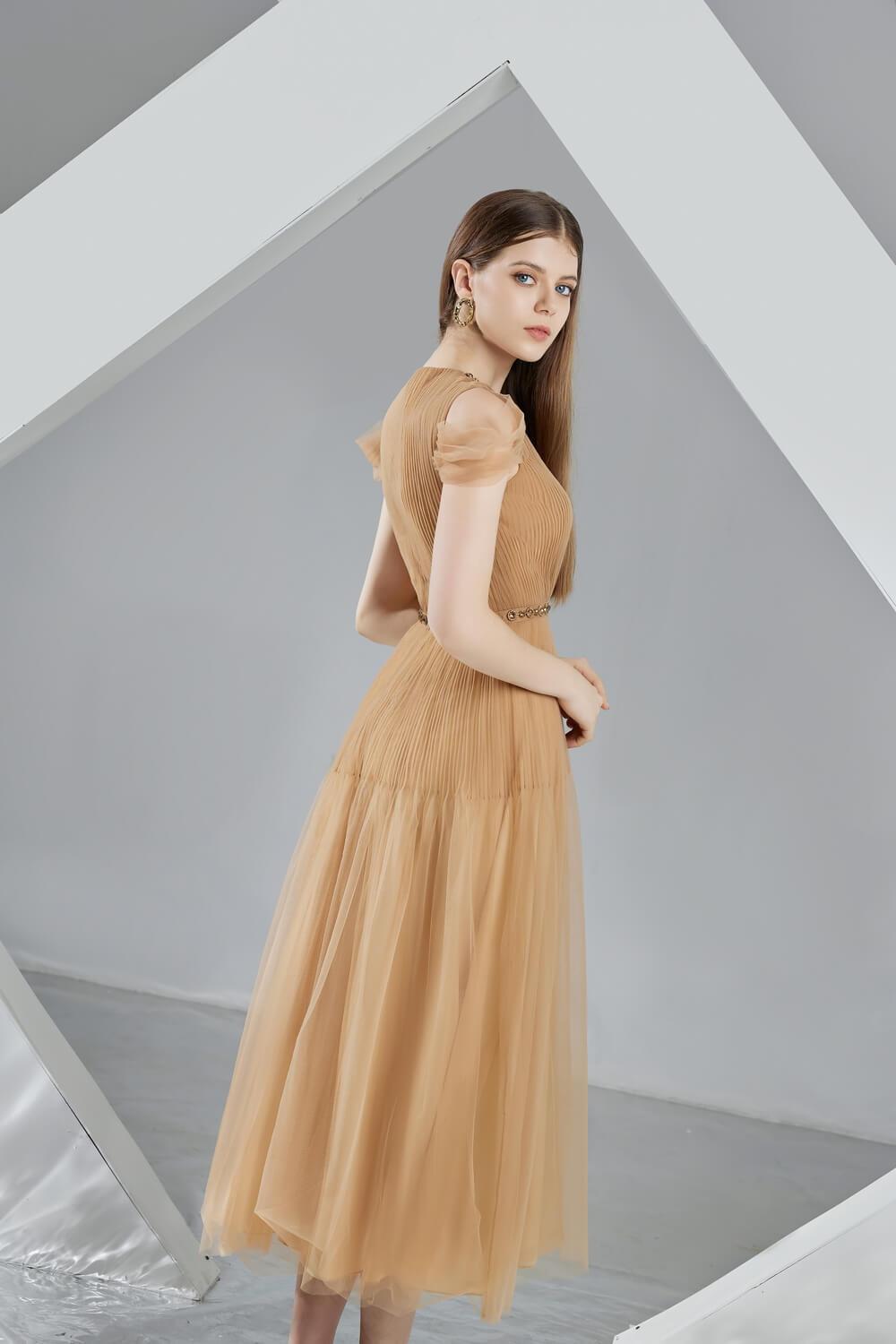 Florence A-line Puffy Sleeved Organza Midi Dress - MEAN BLVD
