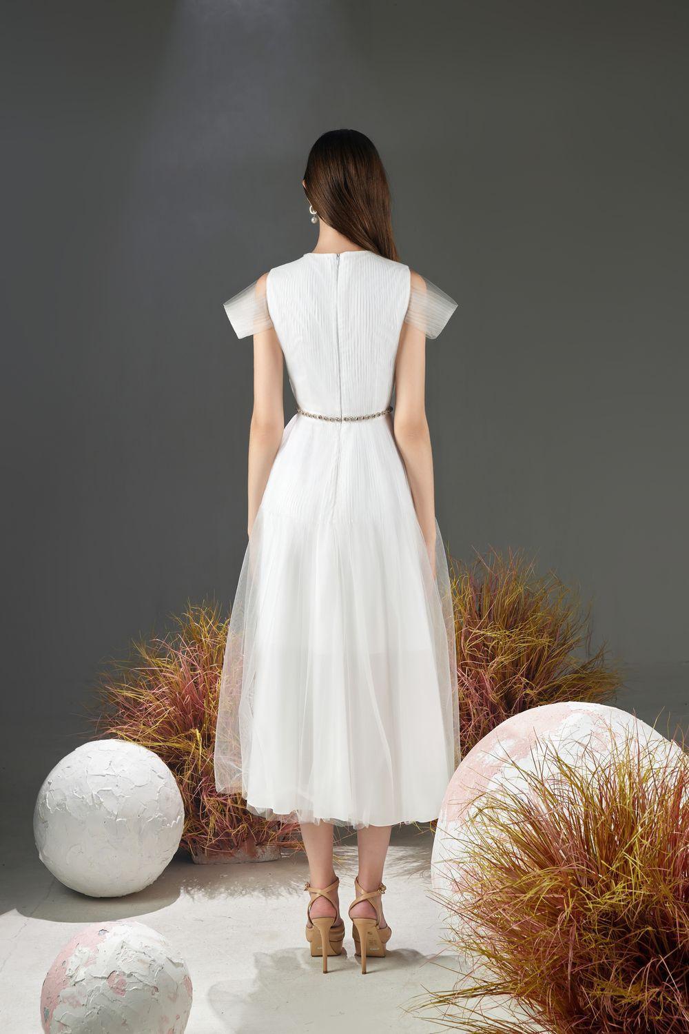 Florence A-line Cold Shoulder Sleeved Organza Midi Dress - MEAN BLVD