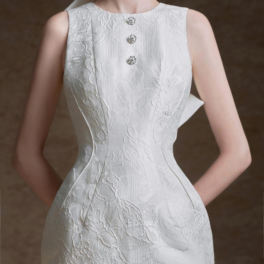 Flynna Pegged Back Slit Brocade Midi Dress - MEAN BLVD