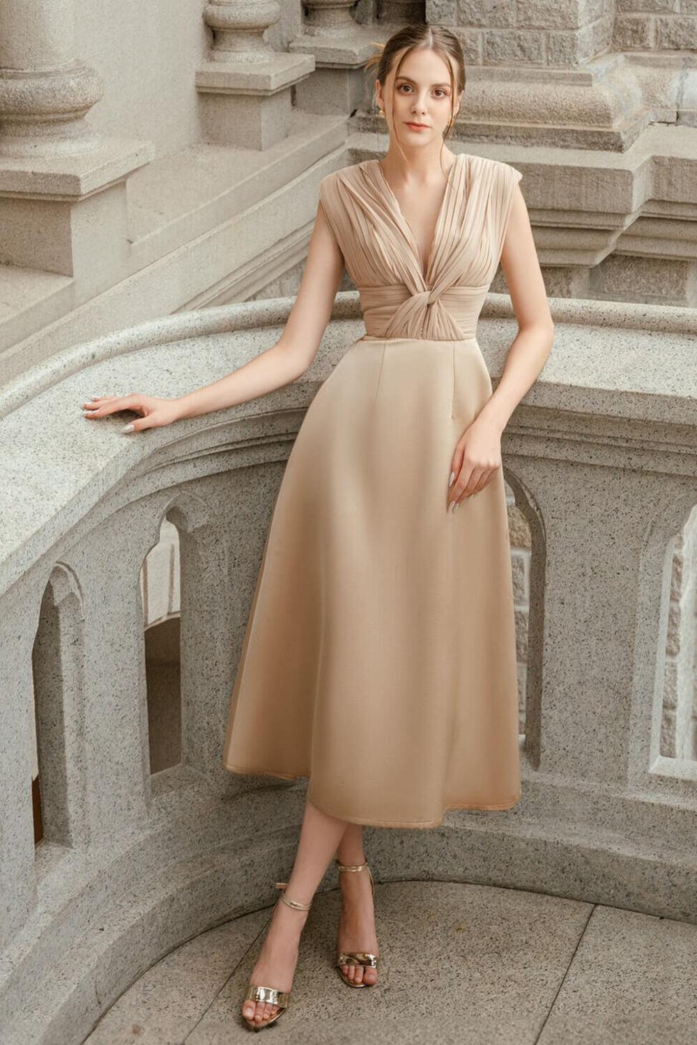 taffeta midi dress MOLLY GODDARD Lettice Gathered - Women - Blue Dresses fitted silhouette and taffeta fabric Donna Karan Women's Sleeveless V-Neck