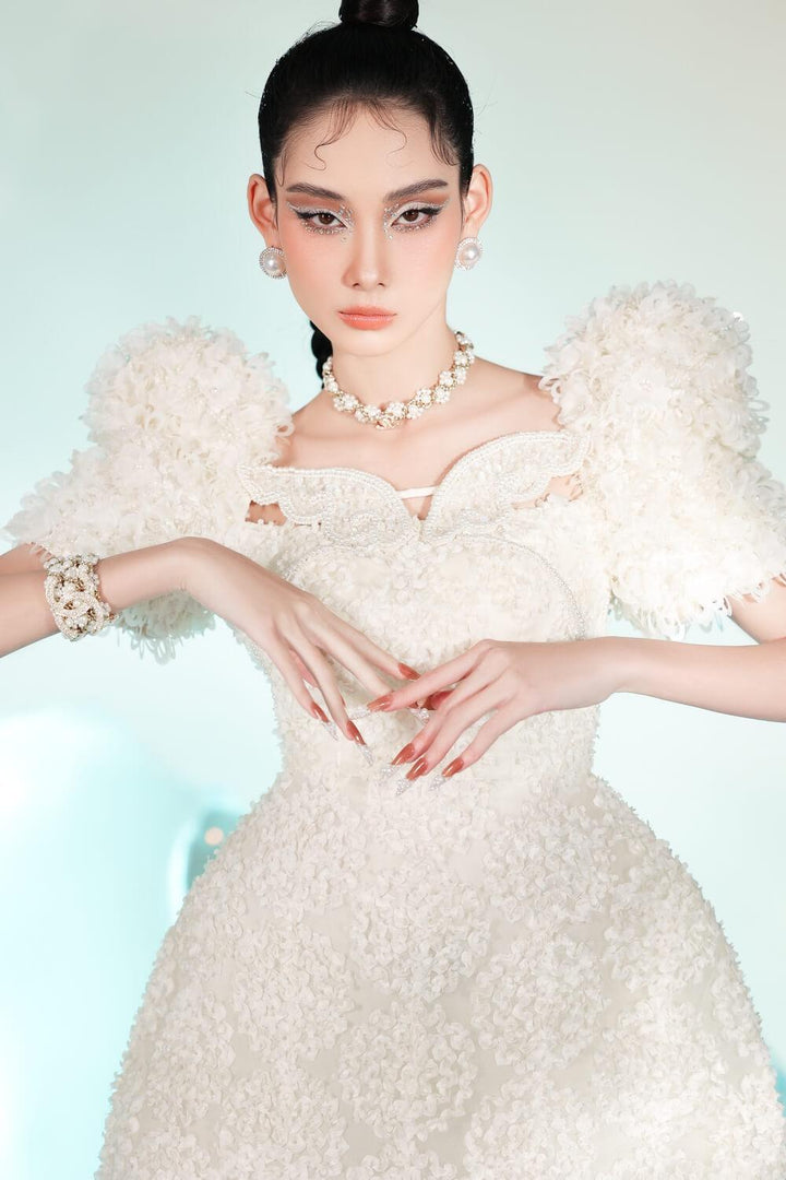 Freesia A-line Heart Neck Lace Mini Dress - MEAN BLVD