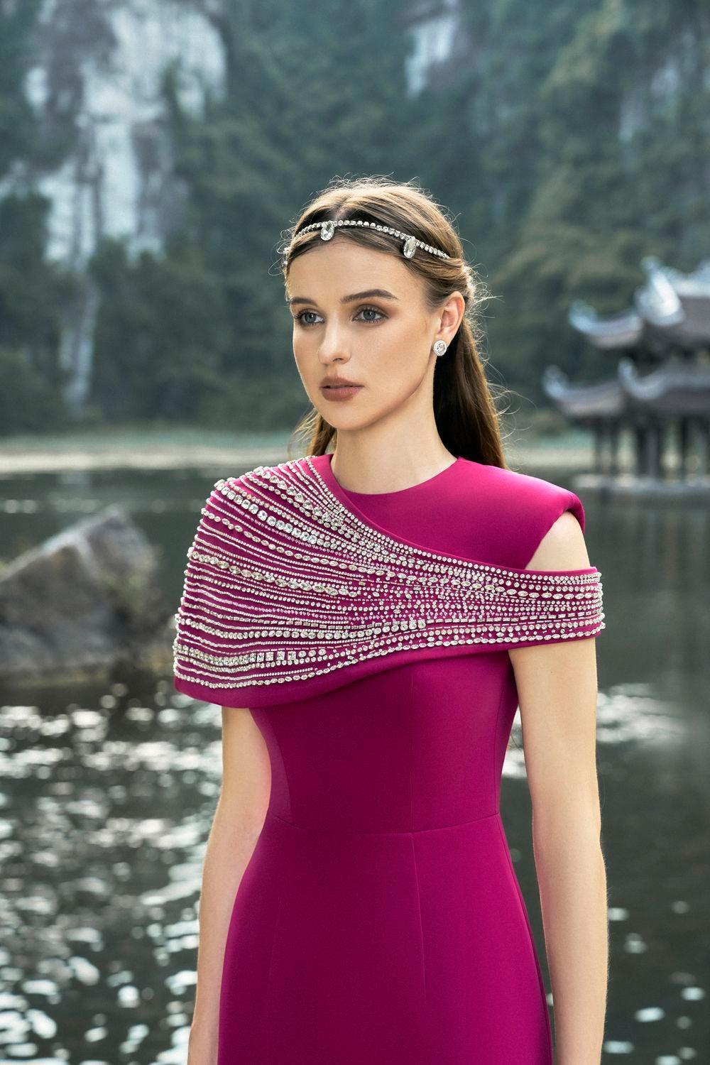 Frontier A-line Asymmetric Velvet Floor Length Set - MEAN BLVD