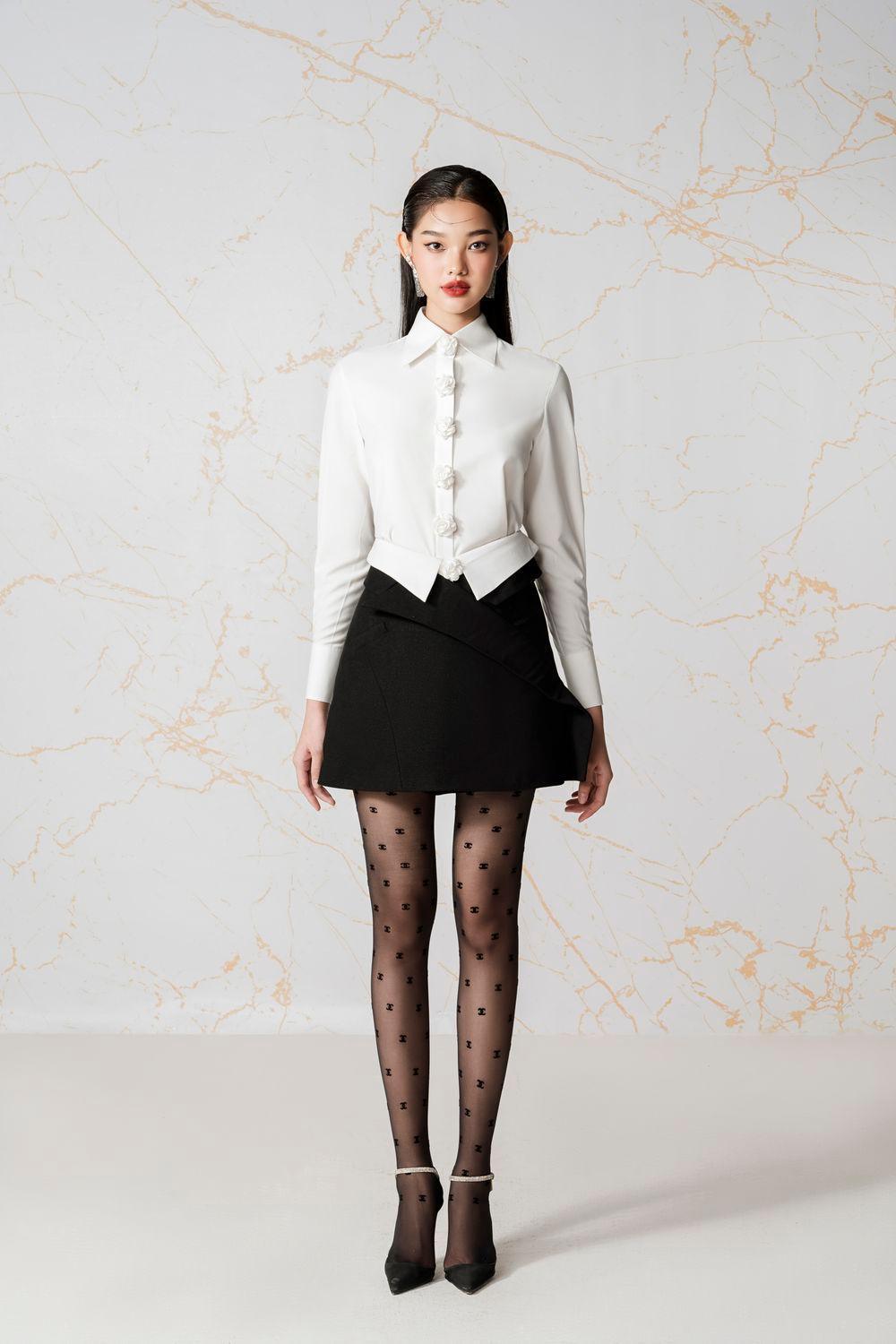 Gevena Straight Flower Applique Cotton Silk Top - MEAN BLVD