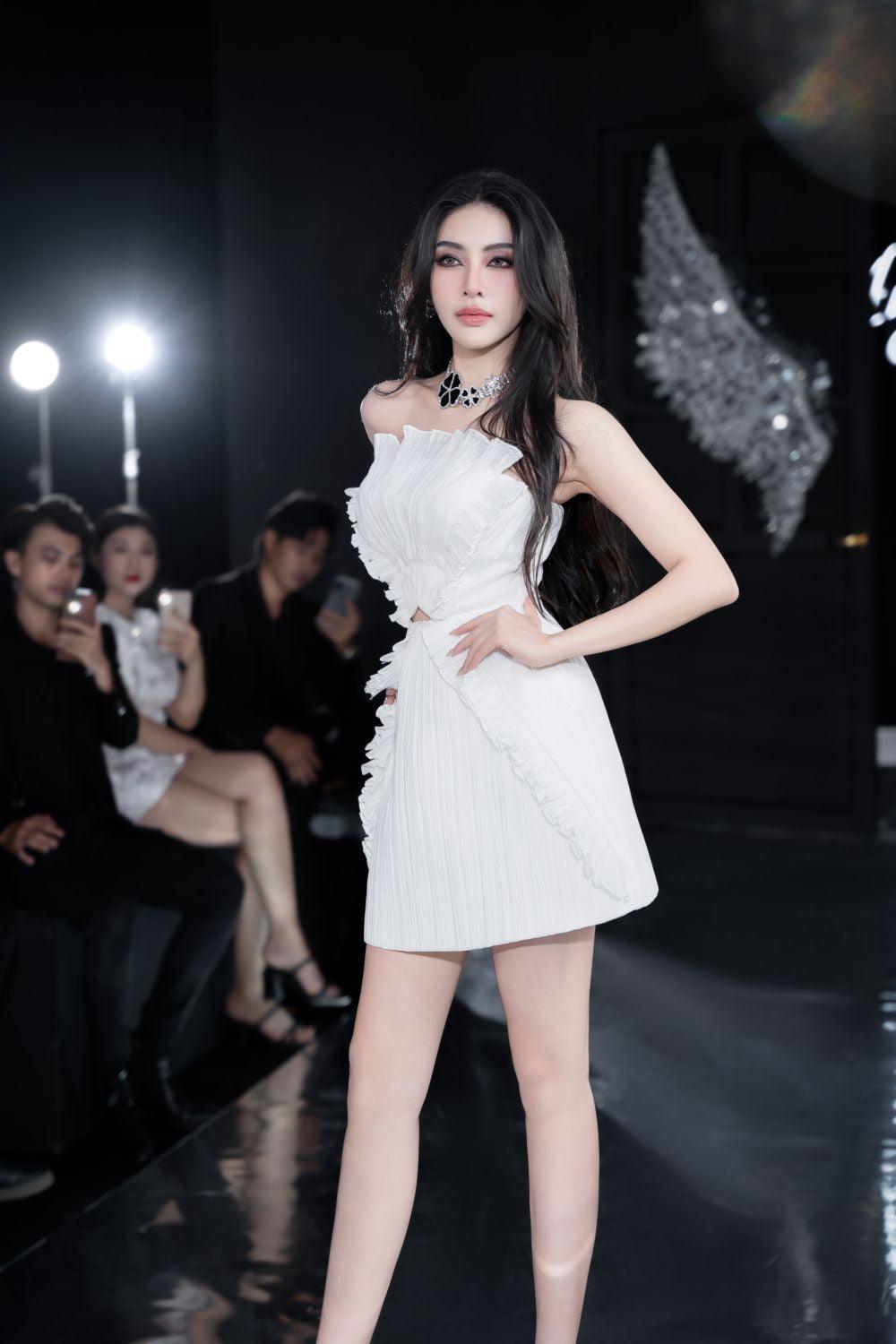 Gira A-line Cut-Out Polyester Mini Dress - MEAN BLVD