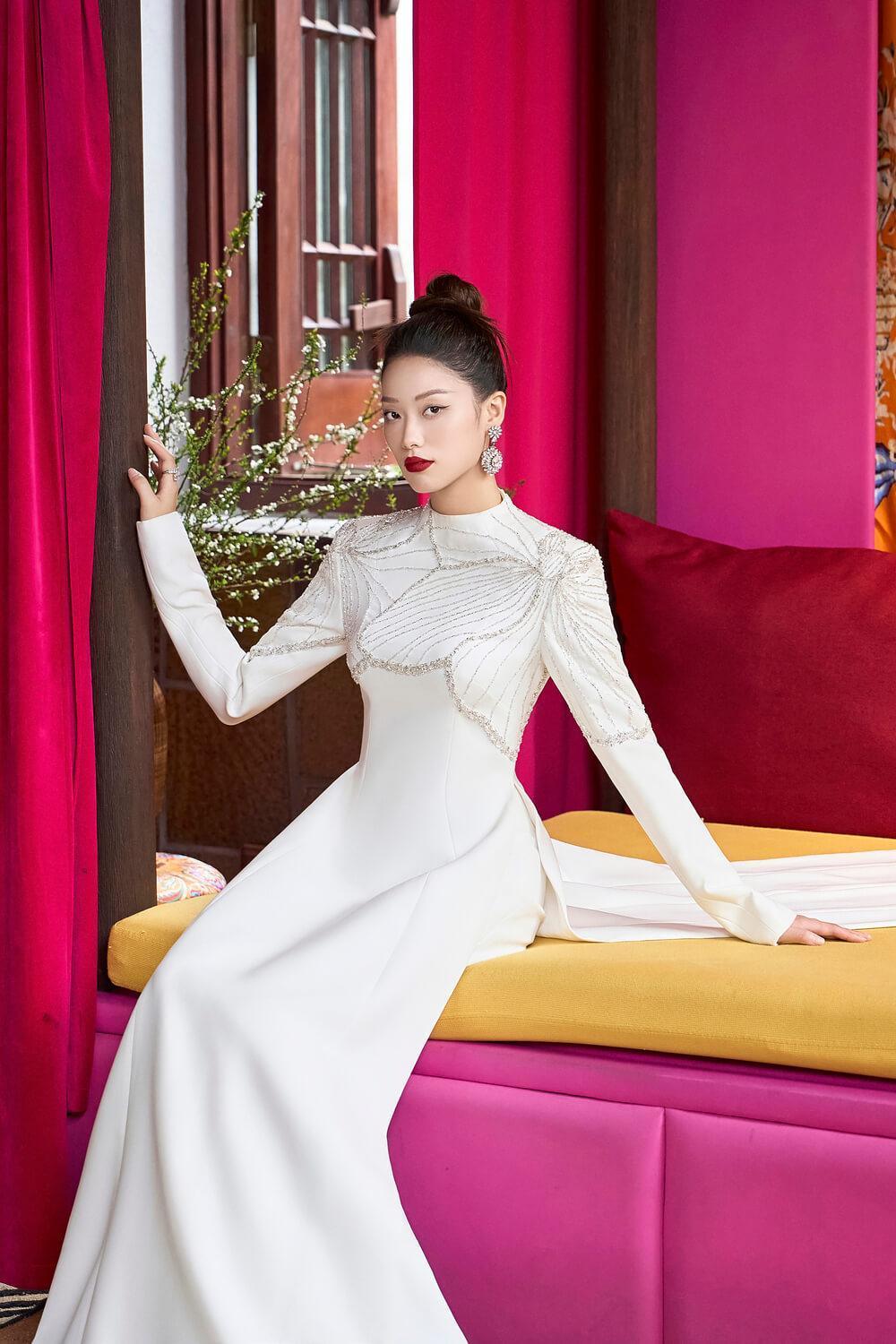 Glamor A-line High Neck Velvet Satin Floor Length Ao Dai - MEAN BLVD