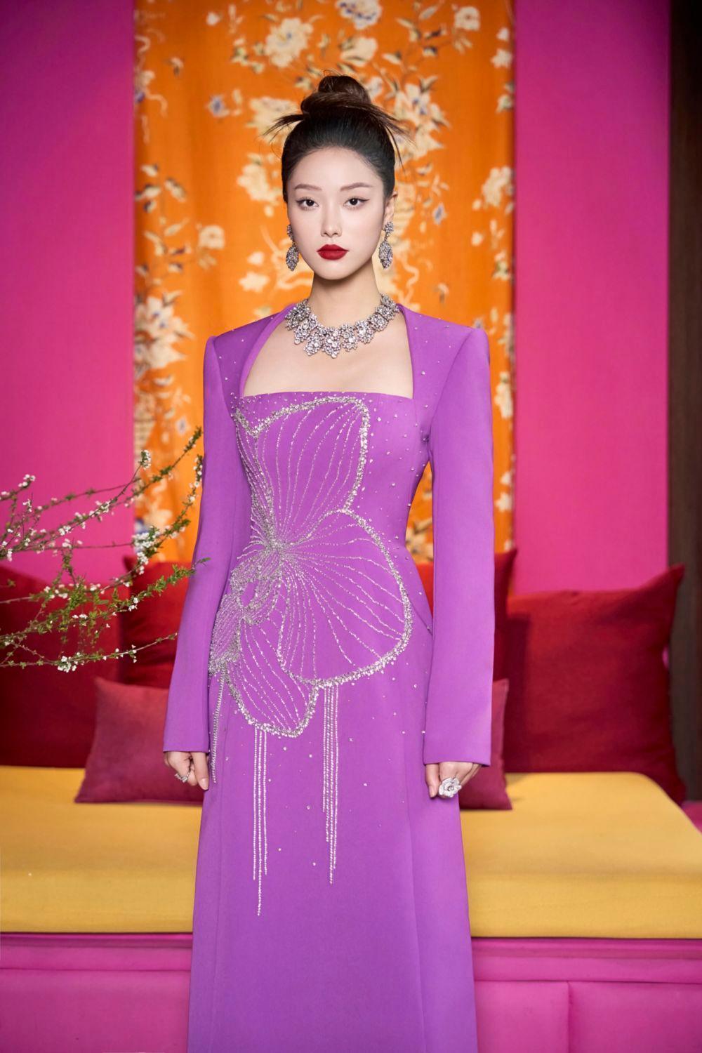 velvet a line maxi dress Women's Gleams A-line Long Sleeved Velvet Satin Floor Length Dress XS/S/M/L/XL/Purple/MEAN BLVD, Purple / XS