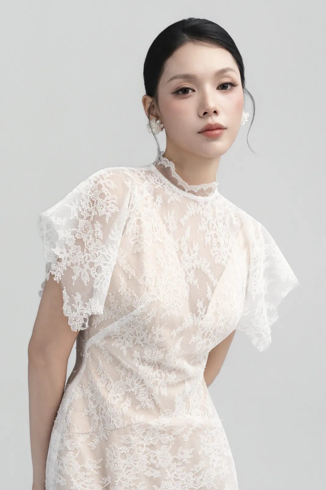 Grace Lace Maxi Dress - MEAN BLVD