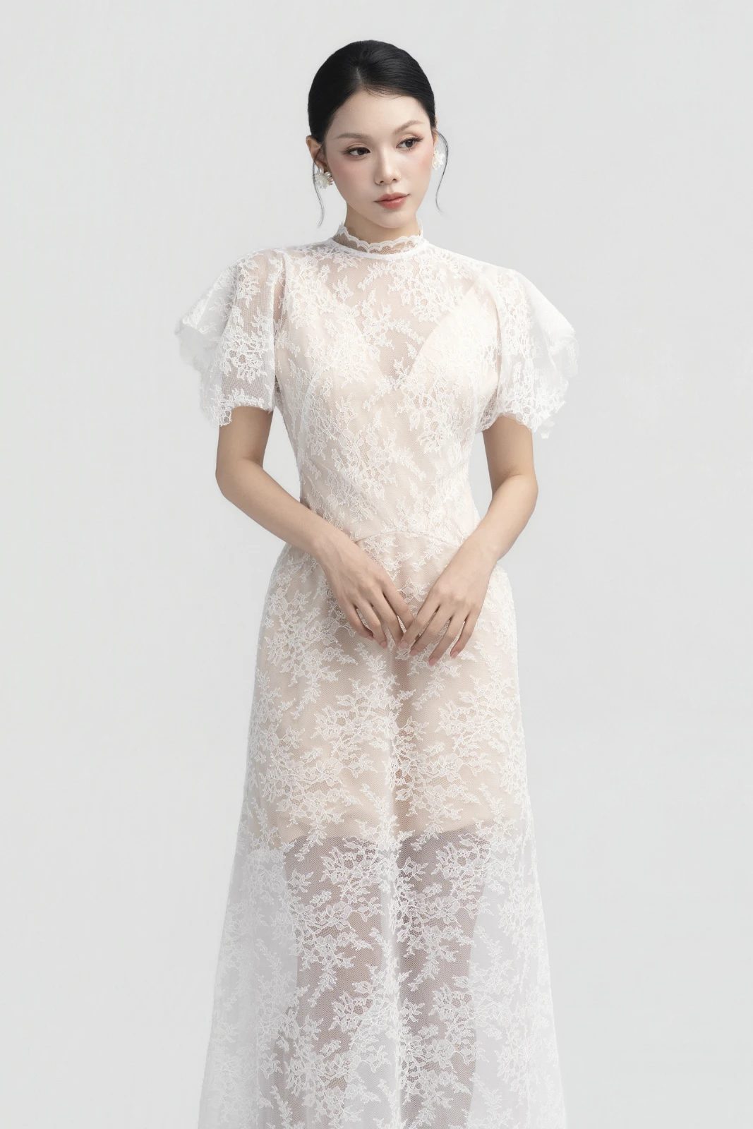 Grace Lace Maxi Dress - MEAN BLVD