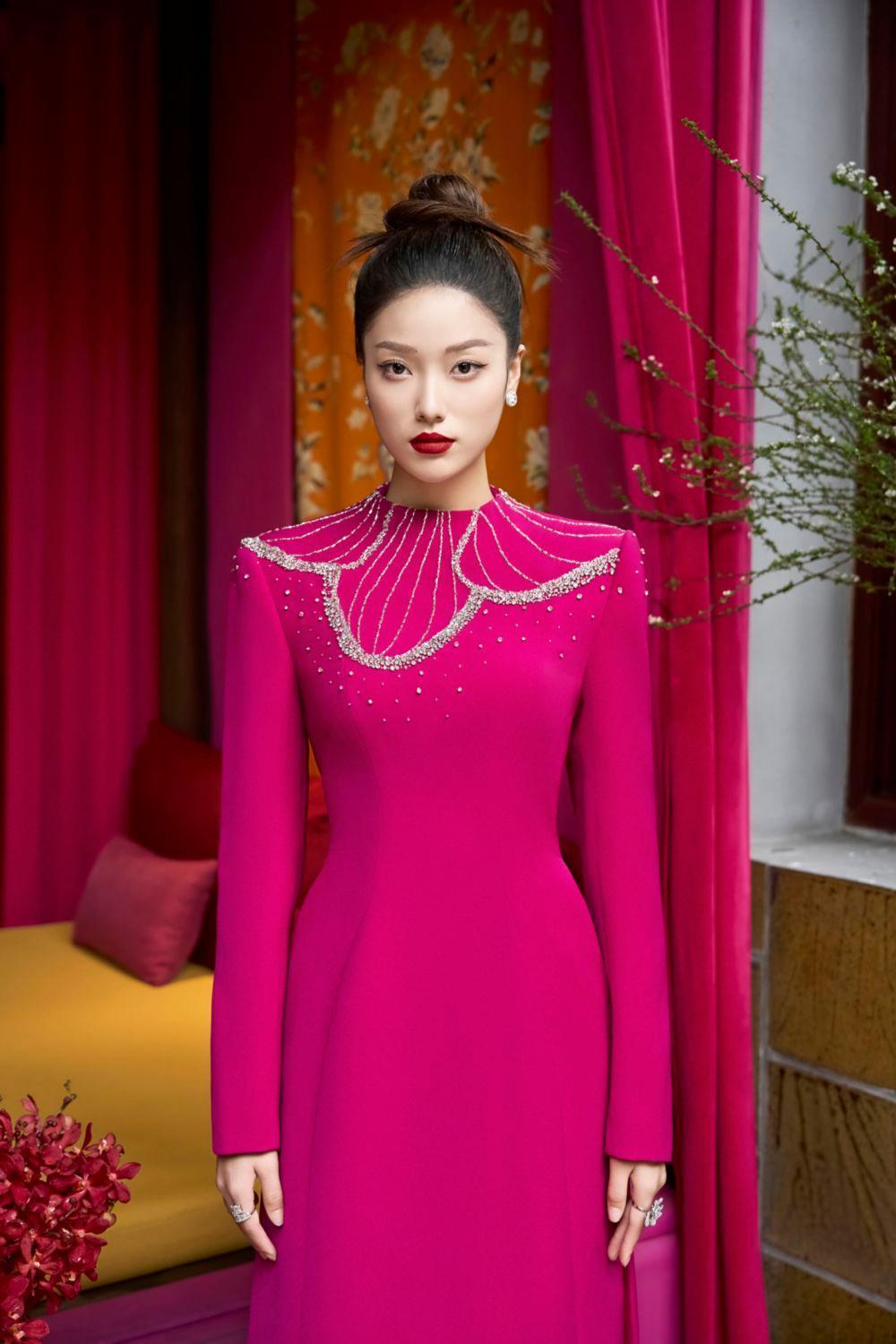 Gracen Sheath High Neck Velvet Satin Floor Length Ao Dai - MEAN BLVD
