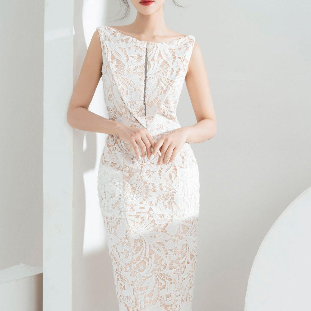 Helen Pencil Boat Neck Lace Midi Dress - MEAN BLVD