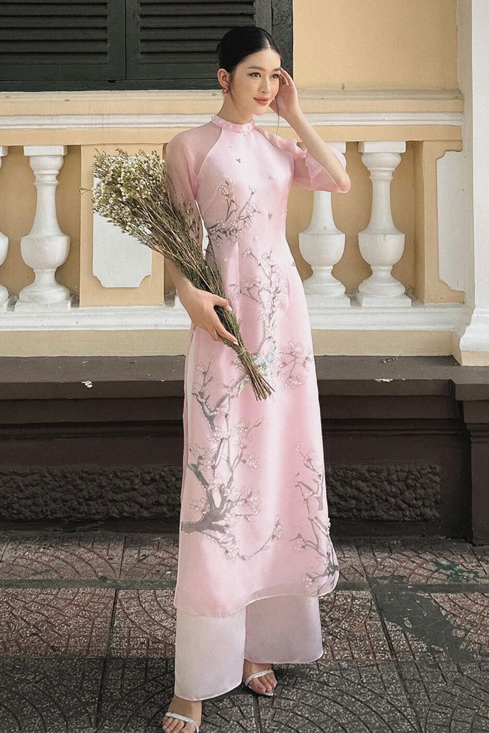 Hy Vien Middle Sleeved Ao Dai Set