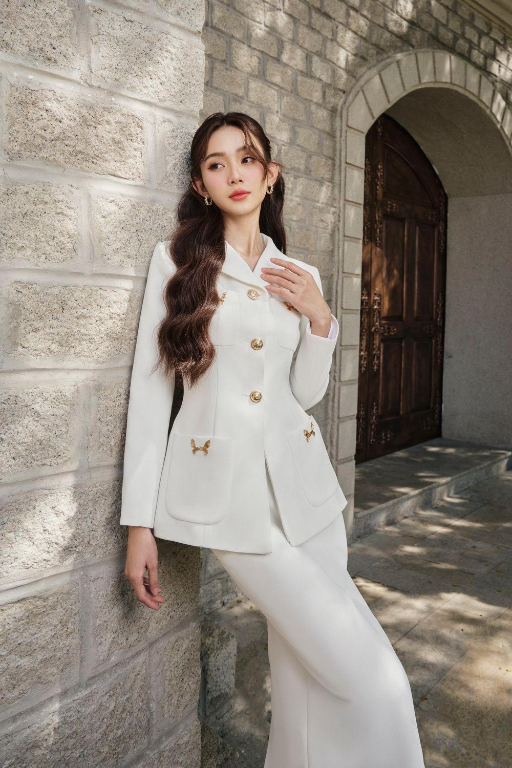 Irene Peplum Notch Lapel Twill Blazer - MEAN BLVD