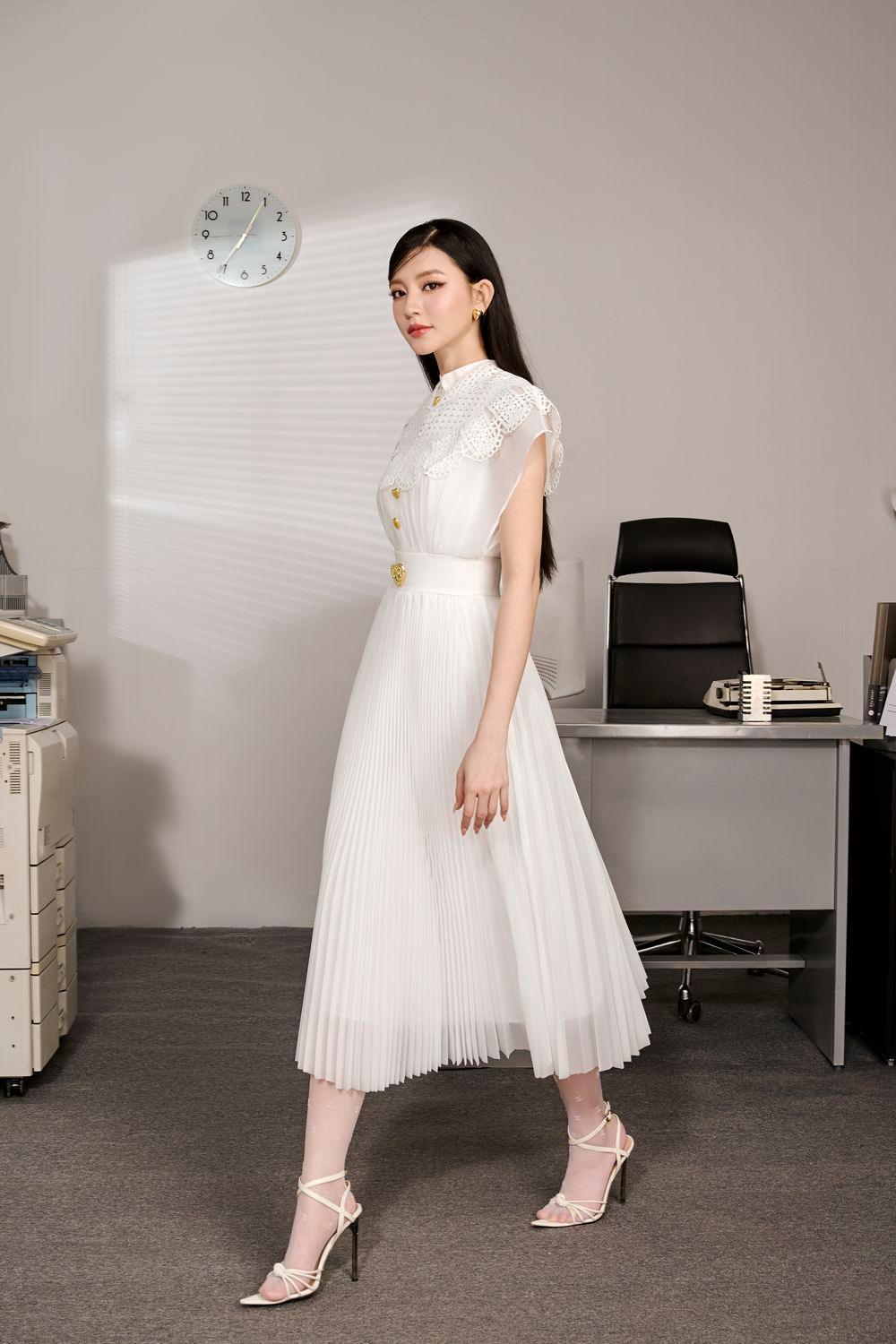 Jackie A-line Pleated Organza Midi Dress | MEAN BLVD