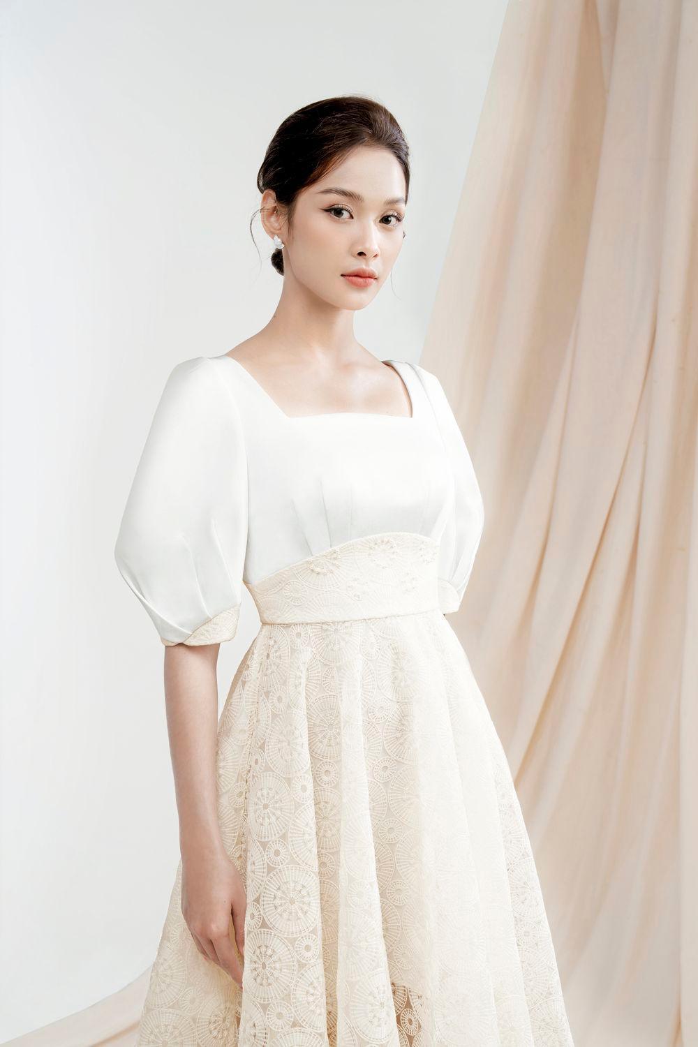 Jane A-line Square Neck Silk Lace Midi Dress - MEAN BLVD