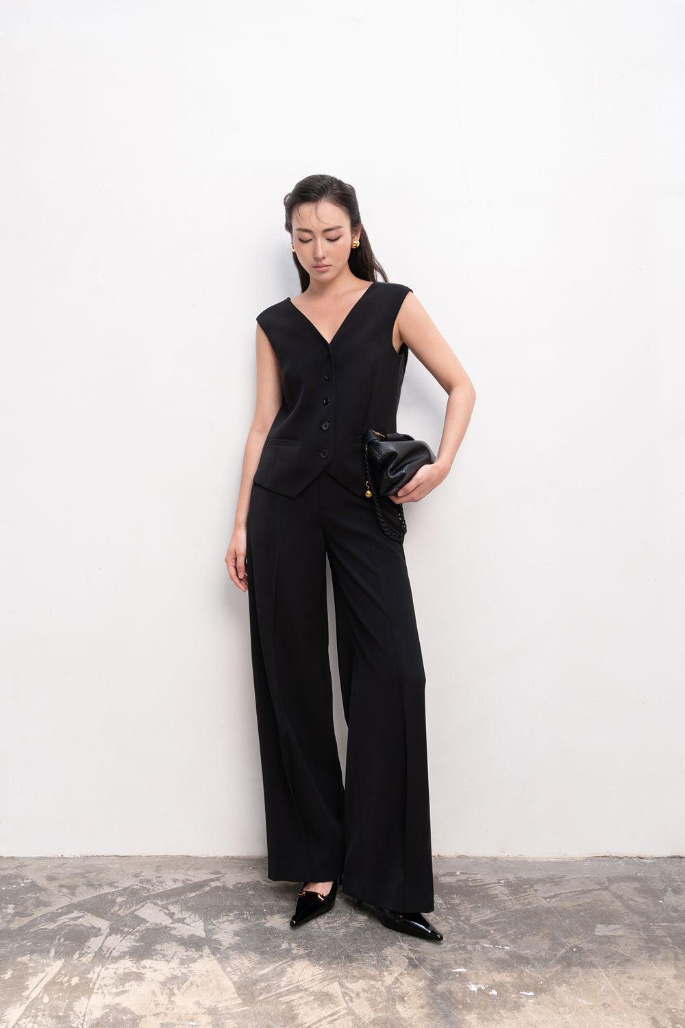 Joanna Straight V-Neck Silk Crepe Top - MEAN BLVD