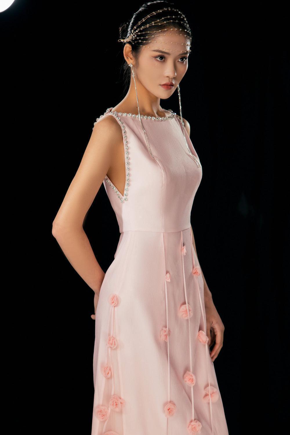 Juarez A-line Boat Neck Mesh Silk Floor Length Dress - MEAN BLVD