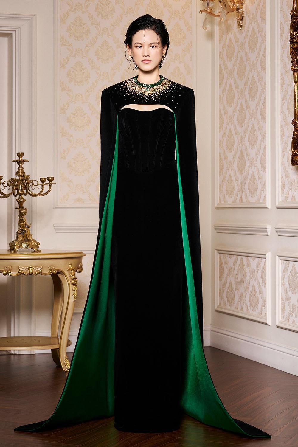 Kallie Sheath Cape Sleeved Velvet Floor Length Dress - MEAN BLVD