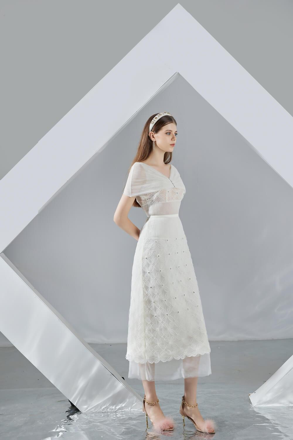 Kenna Straight Cape Sleeved Organza Midi Dress - MEAN BLVD