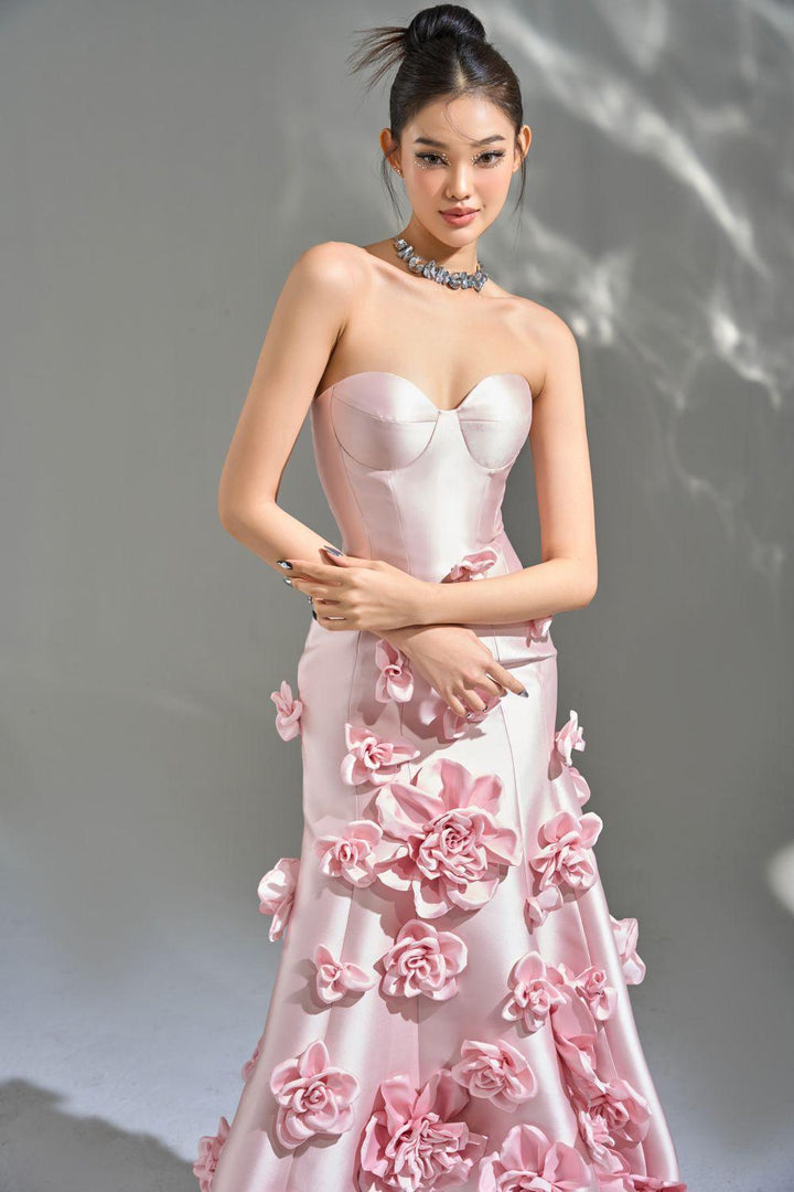La Fleur Asymmetric Sweetheart Neck Taffeta Maxi Dress - MEAN BLVD