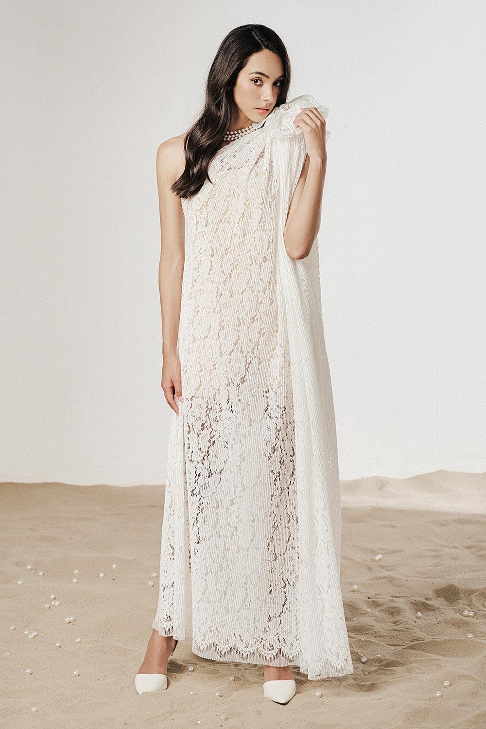 Women's Lady Straight One Shoulder Lace Maxi Dress Freesize White MEAN BLVD Women's Lady Straight One Shoulder Lace Maxi Dress Freesize White MEAN BLVD