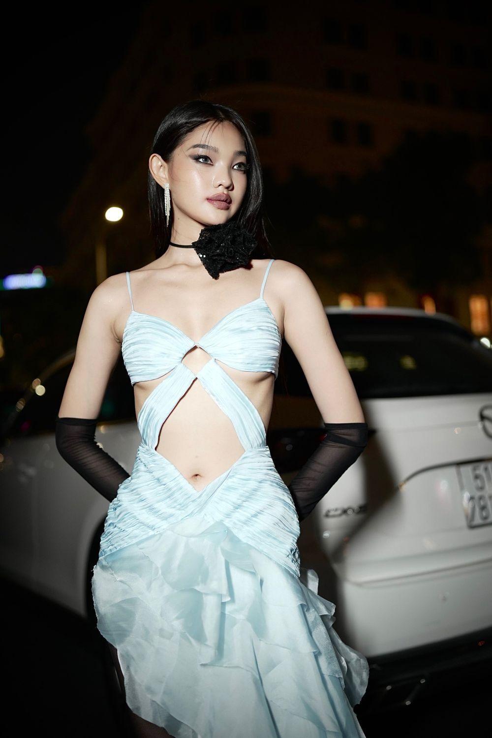 asymmetric cut out mini dress Women's Lena Asymmetric Cut-Out Chiffon Mini Dress XXS/XS/S/M/L Light Blue MEAN BLVD M / Light Blue