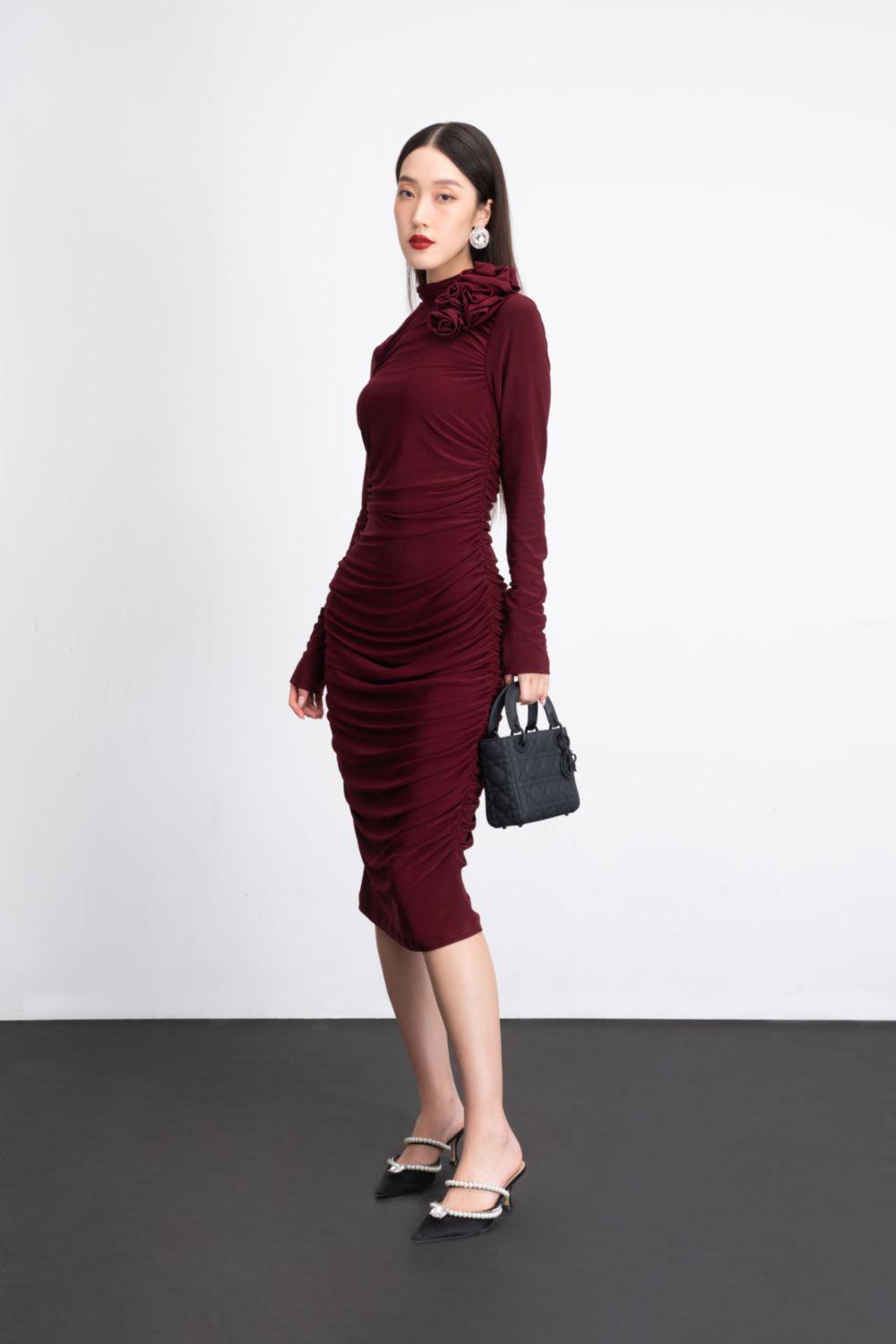 Leonora Bodycon Long Sleeved Rayon Midi Dress - MEAN BLVD
