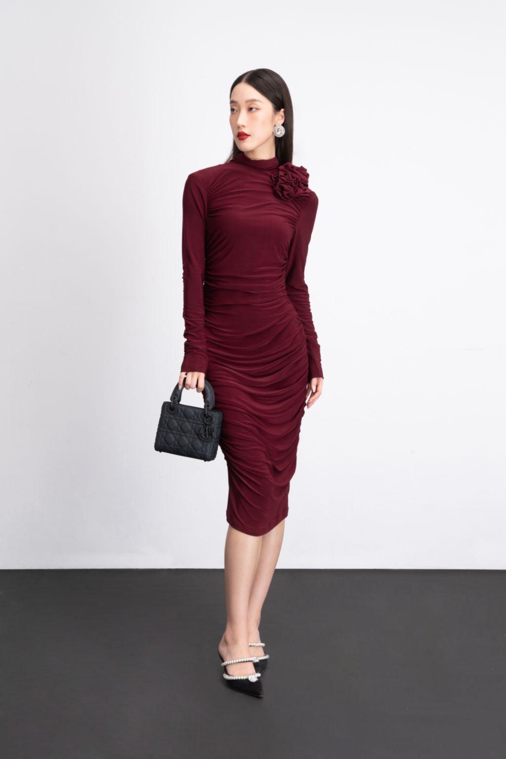Leonora Bodycon Long Sleeved Rayon Midi Dress - MEAN BLVD