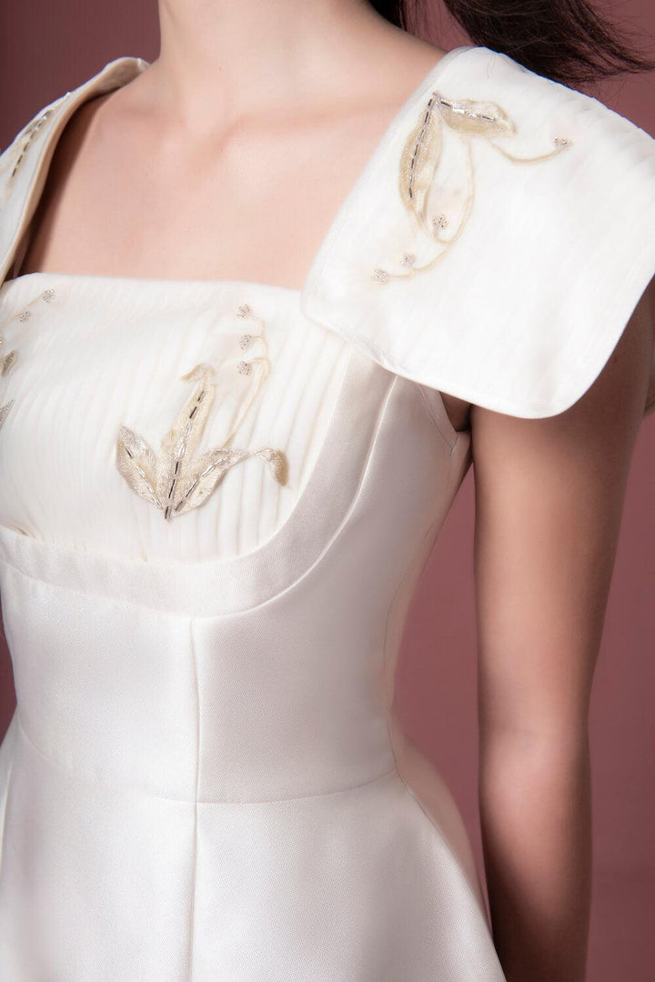 Lily Sheath Cape Sleeved Taffeta Midi Dress - MEAN BLVD